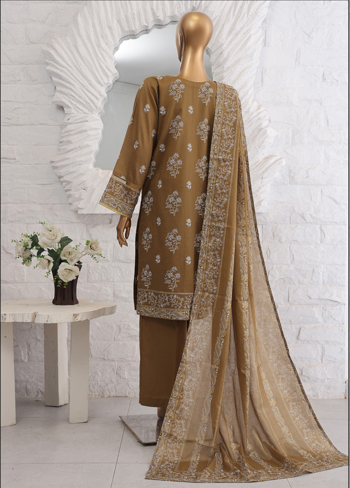 Festive Hues By HZ Textile Printed Lawn 3 Piece Stitched Suit HZ25FH SSP-023 Festive Hues By HZ Textile Printed Lawn 3 Piece Stitched Suit HZ25FH SSP-023