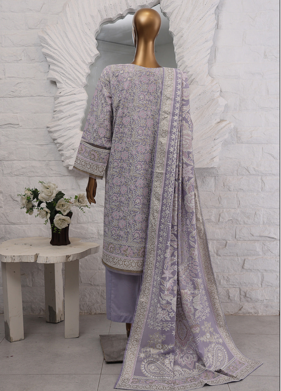 Festive Hues By HZ Textile Printed Lawn 3 Piece Stitched Suit HZ25FH SSP-025 Festive Hues By HZ Textile Printed Lawn 3 Piece Stitched Suit HZ25FH SSP-025