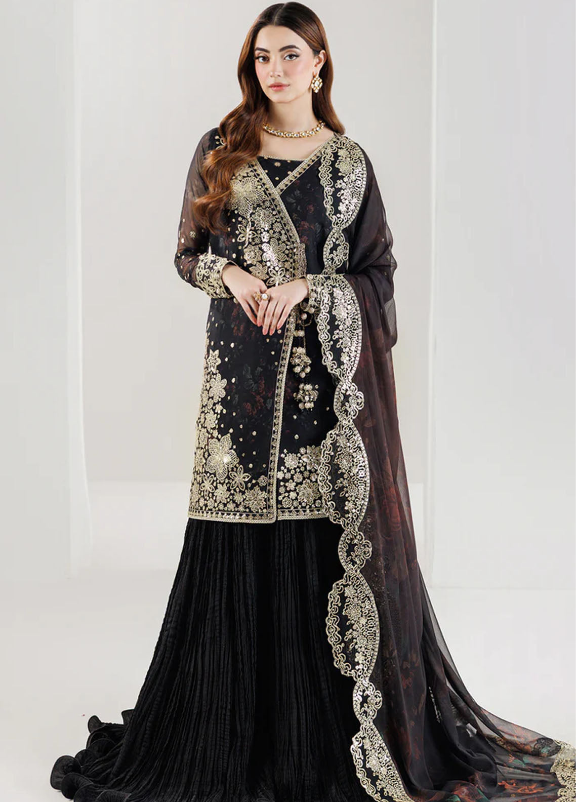 Fiorella By Farasha Embroidered Chiffon 3 Piece Unstitched Suit FSH26FF D-01 RAVEN NOIR Fiorella By Farasha Embroidered Chiffon 3 Piece Unstitched Suit FSH26FF D-01 RAVEN NOIR