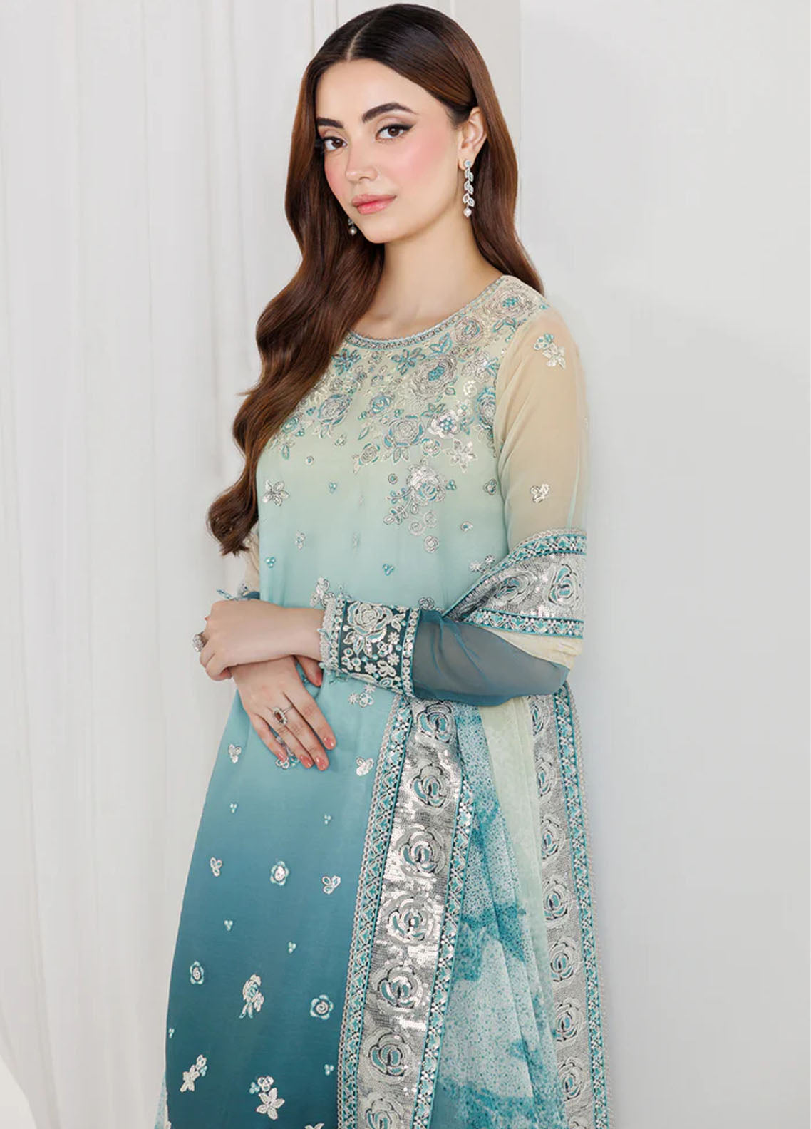 Fiorella By Farasha Embroidered Chiffon 3 Piece Unstitched Suit FSH26FF D-06 AZURE PEARL Fiorella By Farasha Embroidered Chiffon 3 Piece Unstitched Suit FSH26FF D-06 AZURE PEARL