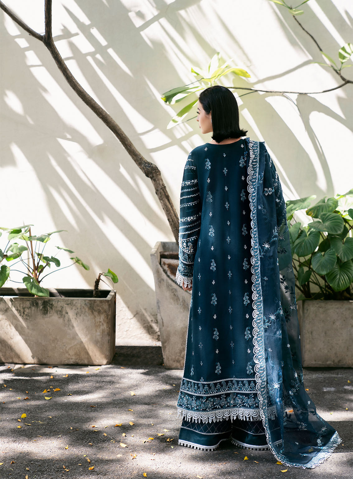 Fleurie By Saad Shaikh Luxury Embroidered Raw Silk 4 Piece Unstitched Suit 4 Piece SSK24F BELLE Fleurie By Saad Shaikh Luxury Embroidered Raw Silk 4 Piece Unstitched Suit 4 Piece SSK24F BELLE