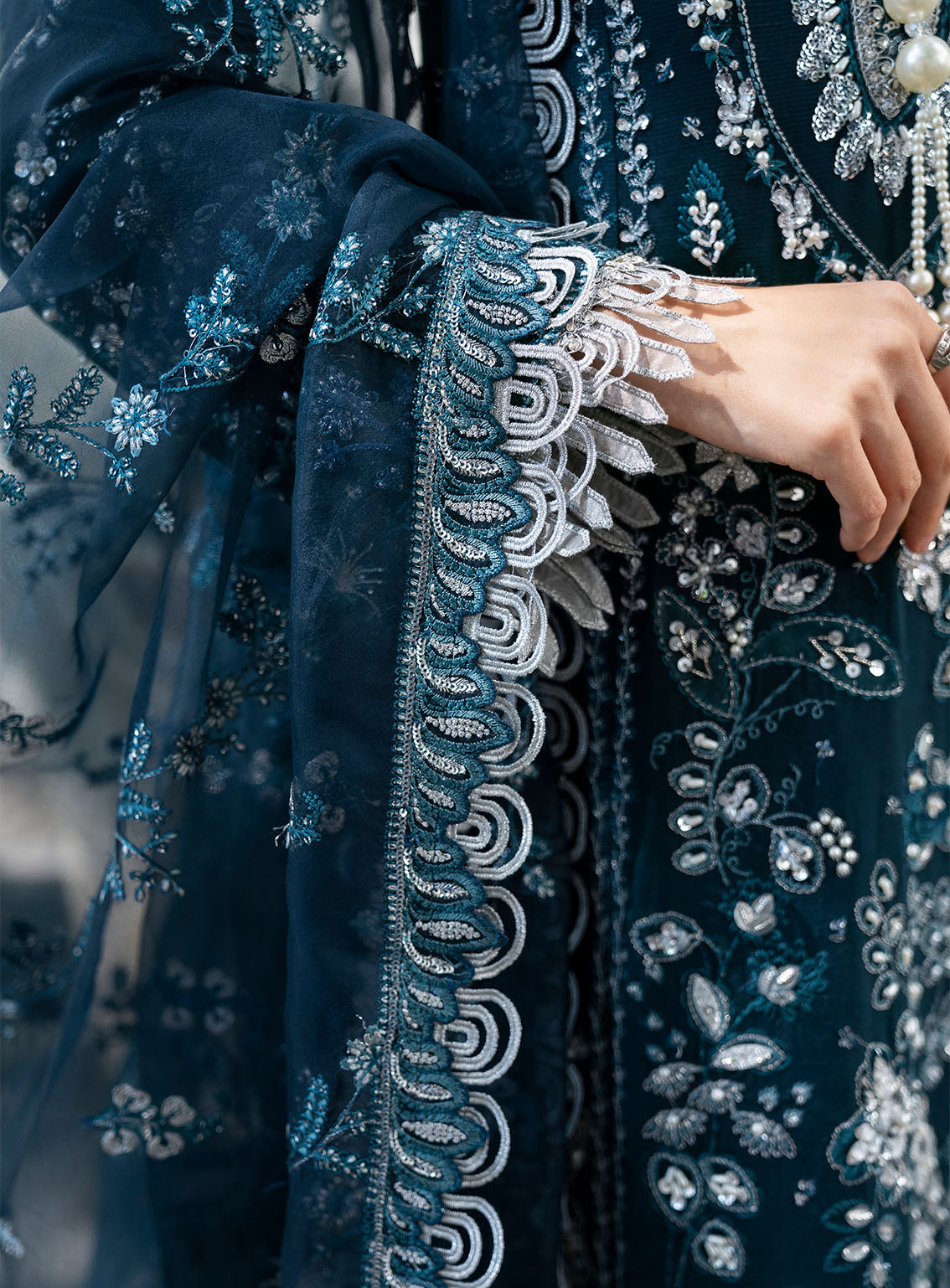 Fleurie By Saad Shaikh Luxury Embroidered Raw Silk 4 Piece Unstitched Suit 4 Piece SSK24F BELLE Fleurie By Saad Shaikh Luxury Embroidered Raw Silk 4 Piece Unstitched Suit 4 Piece SSK24F BELLE
