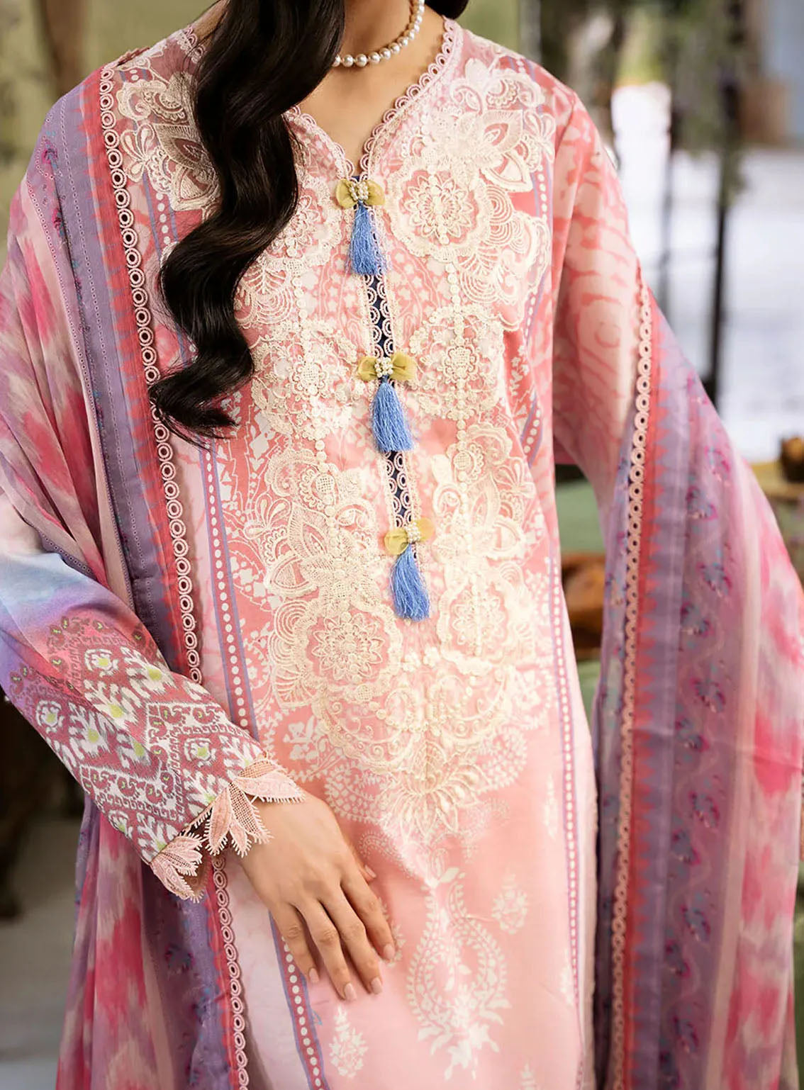 Flora By Roheenaz Embroidered Lawn 3 Piece Unstitched Suit RNZ24F RNP-01A AMARA Flora By Roheenaz Embroidered Lawn 3 Piece Unstitched Suit RNZ24F RNP-01A AMARA