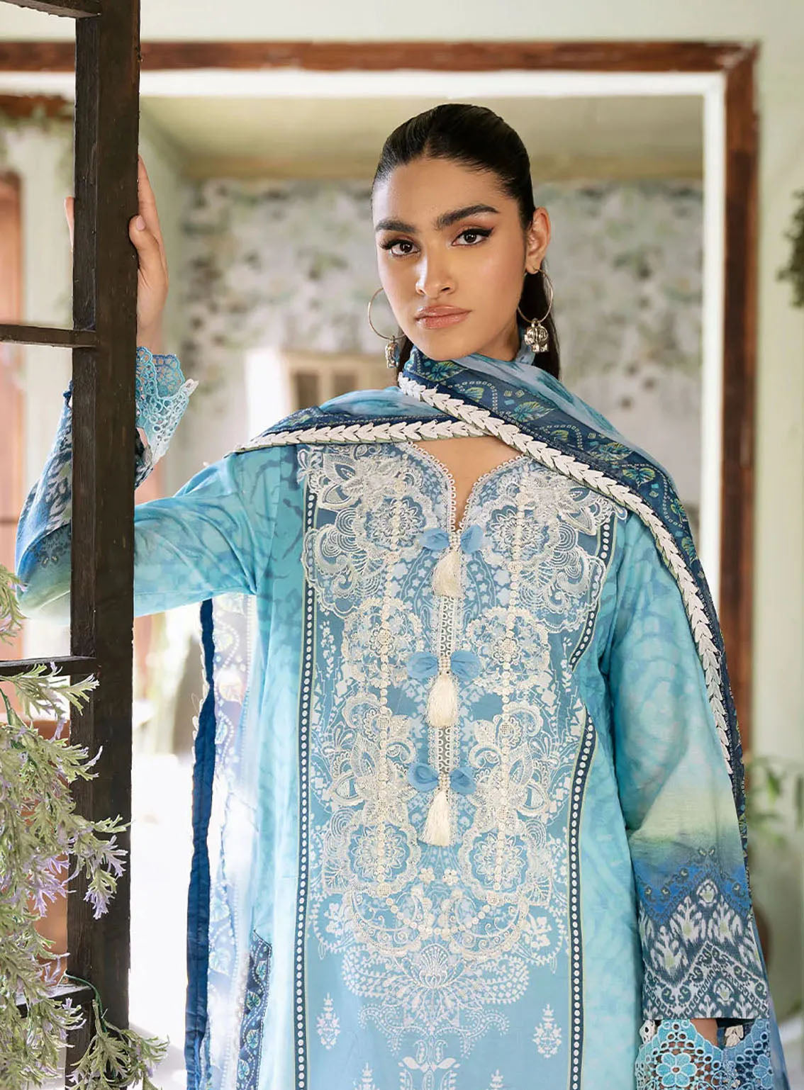 Flora By Roheenaz Embroidered Lawn 3 Piece Unstitched Suit RNZ24F RNP-01B AZURE Flora By Roheenaz Embroidered Lawn 3 Piece Unstitched Suit RNZ24F RNP-01B AZURE