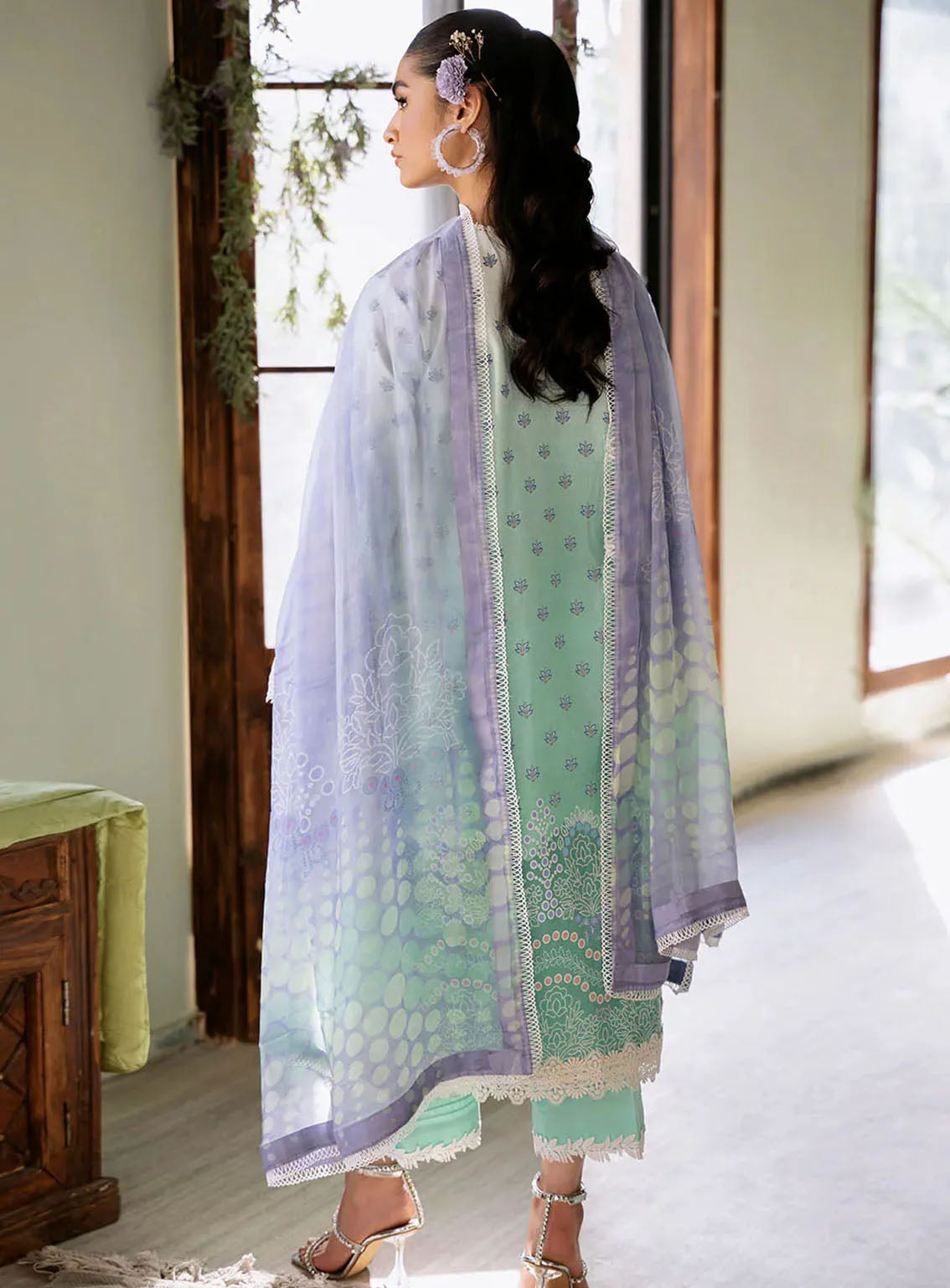 Flora By Roheenaz Embroidered Lawn 3 Piece Unstitched Suit RNZ24F RNP-04A ELYSIUM Flora By Roheenaz Embroidered Lawn 3 Piece Unstitched Suit RNZ24F RNP-04A ELYSIUM