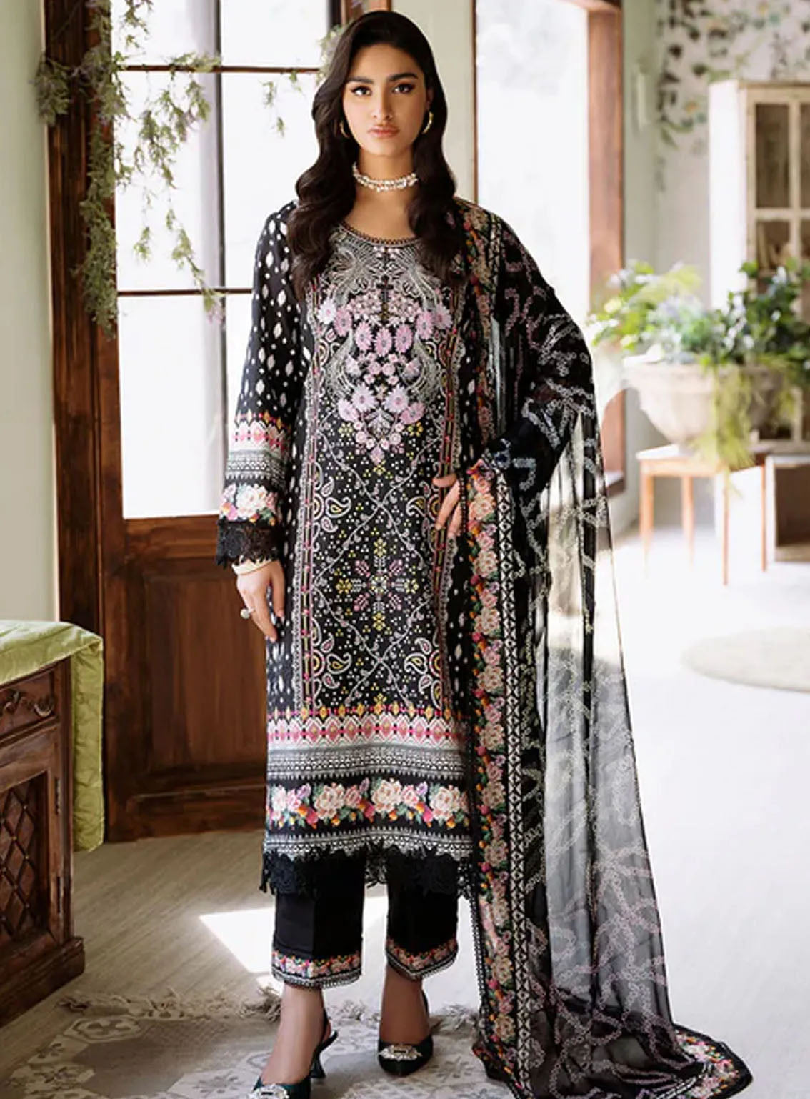 Flora By Roheenaz Embroidered Lawn 3 Piece Unstitched Suit RNZ24F RNP-06A VERIDIAN Flora By Roheenaz Embroidered Lawn 3 Piece Unstitched Suit RNZ24F RNP-06A VERIDIAN
