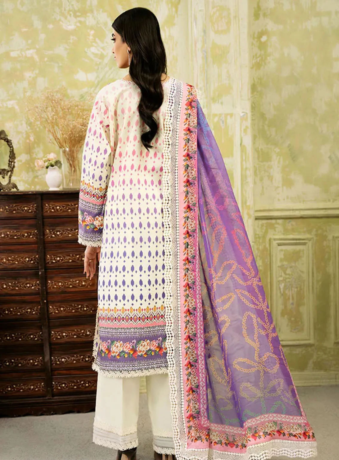 Flora By Roheenaz Embroidered Lawn 3 Piece Unstitched Suit RNZ24F RNP-06B EVANGELINE Flora By Roheenaz Embroidered Lawn 3 Piece Unstitched Suit RNZ24F RNP-06B EVANGELINE