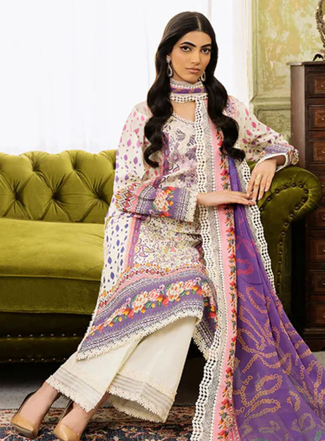 Flora By Roheenaz Embroidered Lawn 3 Piece Unstitched Suit RNZ24F RNP-06B EVANGELINE Flora By Roheenaz Embroidered Lawn 3 Piece Unstitched Suit RNZ24F RNP-06B EVANGELINE