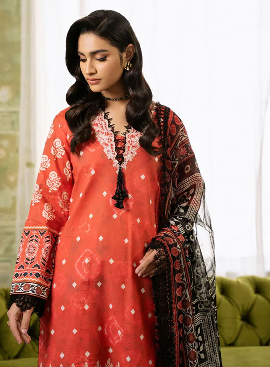 Flora By Roheenaz Embroidered Lawn 3 Piece Unstitched Suit RNZ24F RNP-08A SOLSTICE Flora By Roheenaz Embroidered Lawn 3 Piece Unstitched Suit RNZ24F RNP-08A SOLSTICE
