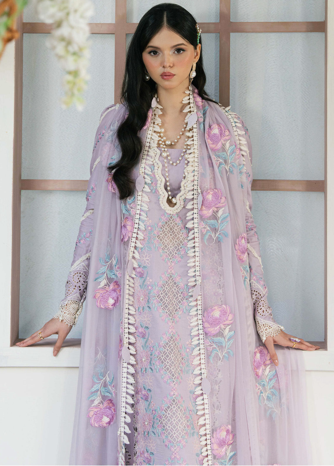 Flora By Zevk Embroidered Lawn 3 Piece Unstitched Suit ZBP25FFL D-LILLY Flora By Zevk Embroidered Lawn 3 Piece Unstitched Suit ZBP25FFL D-LILLY