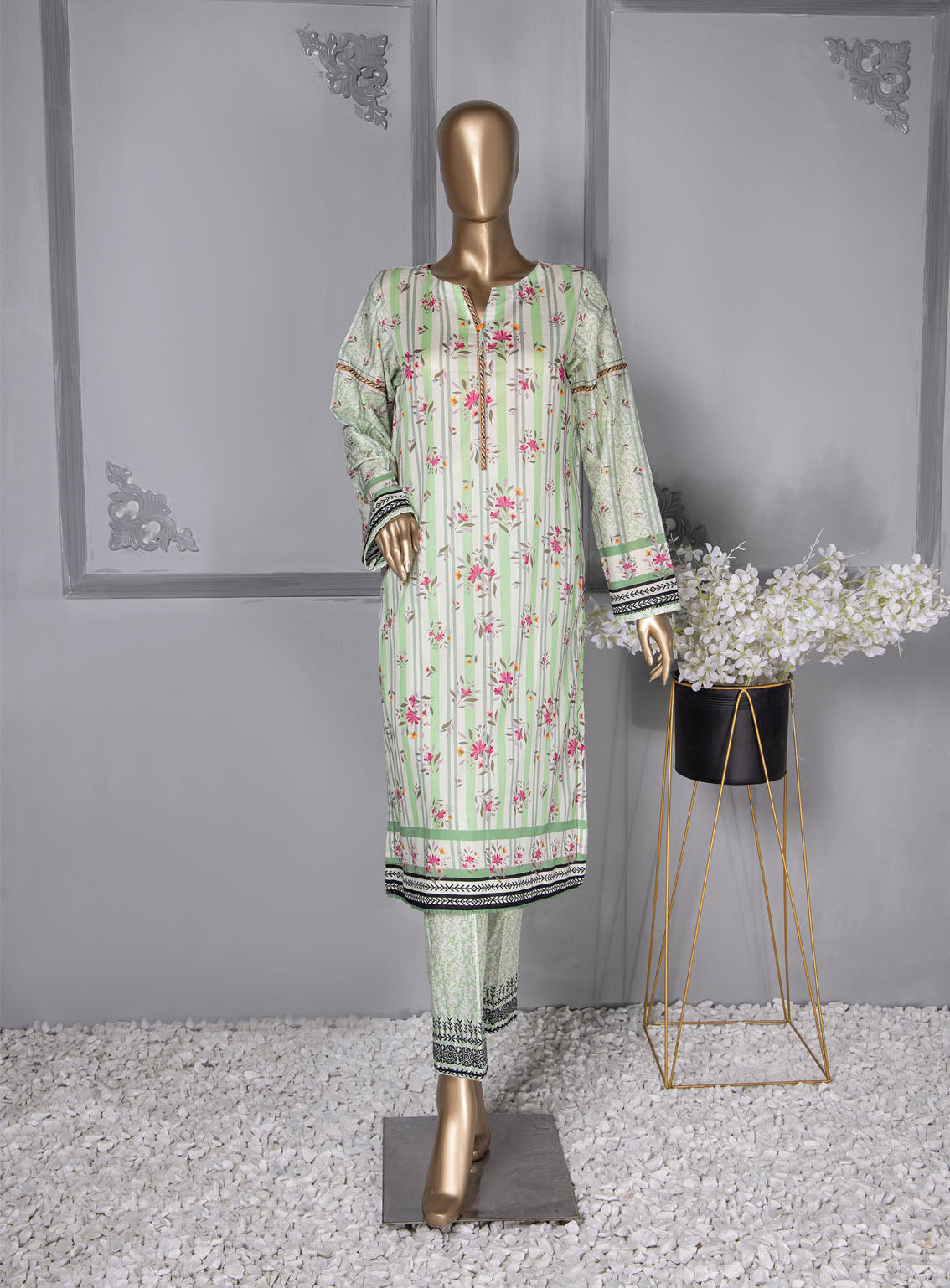 Floral Vibes By HZ Textile Co-Ords Printed Lawn 2 Piece Unstitched Suit HZU24FVV3 FVC-1002 Floral Vibes By HZ Textile Co-Ords Printed Lawn 2 Piece Unstitched Suit HZU24FVV3 FVC-1002
