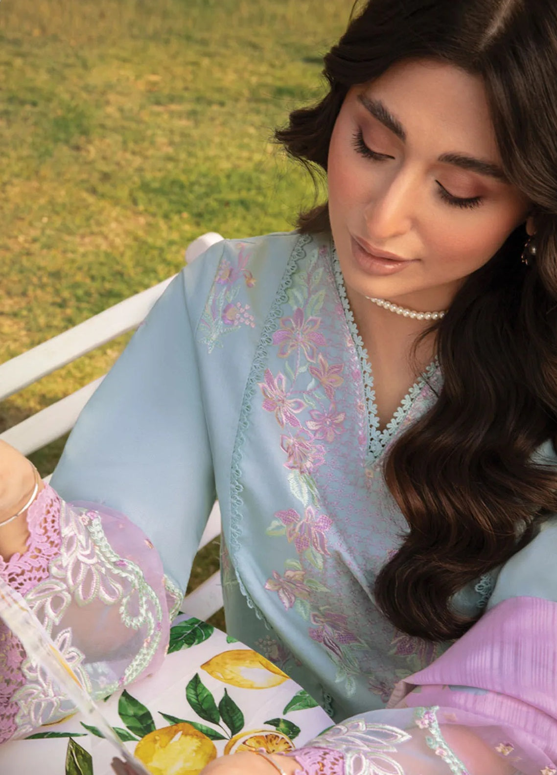 Florence By Rang Rasiya Embroidered Lawn 3 Piece Unstitched Suit RR25FS D-13 ALIZAH Florence By Rang Rasiya Embroidered Lawn 3 Piece Unstitched Suit RR25FS D-13 ALIZAH