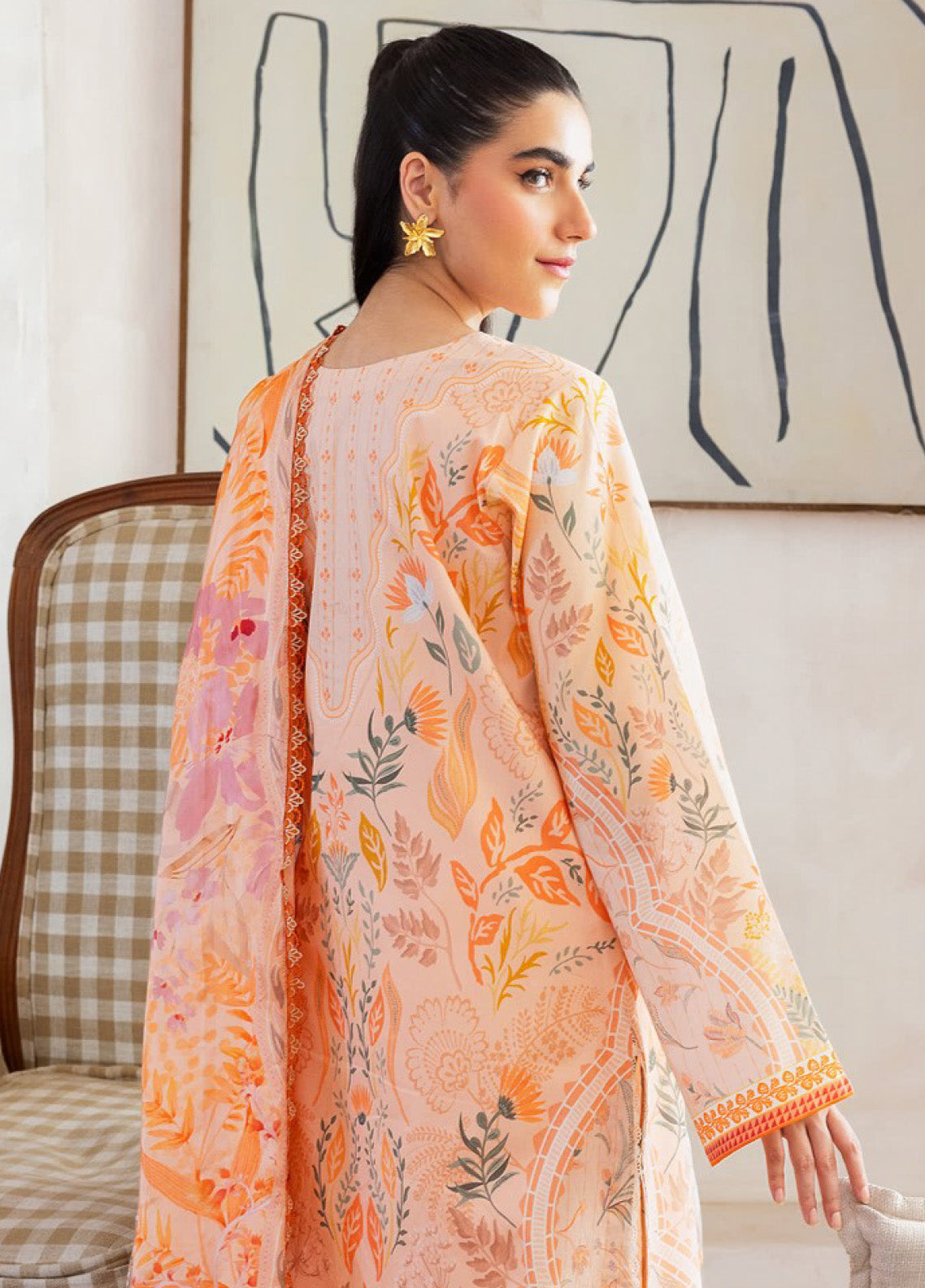 Florent Digital Printed Lawn 3 Piece Unstitched Suit FL25LP D-3A Florent Digital Printed Lawn 3 Piece Unstitched Suit FL25LP D-3A