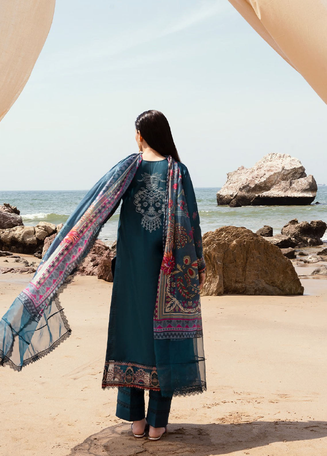 Florent Eid Edit Embroidered Lawn 3 Piece Unstitched Suit FL24EEL D-1B Florent Eid Edit Embroidered Lawn 3 Piece Unstitched Suit FL24EEL D-1B