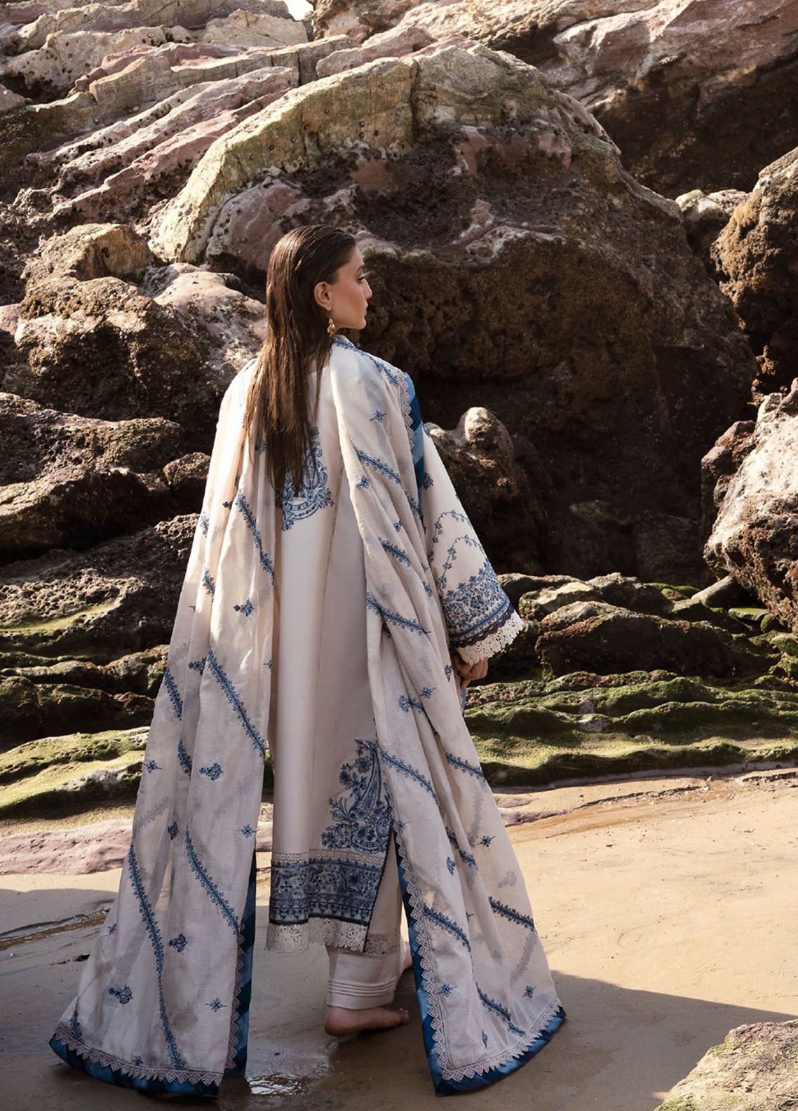 Florent Eid Edit Embroidered Lawn 3 Piece Unstitched Suit FL24EEL D-7A Florent Eid Edit Embroidered Lawn 3 Piece Unstitched Suit FL24EEL D-7A