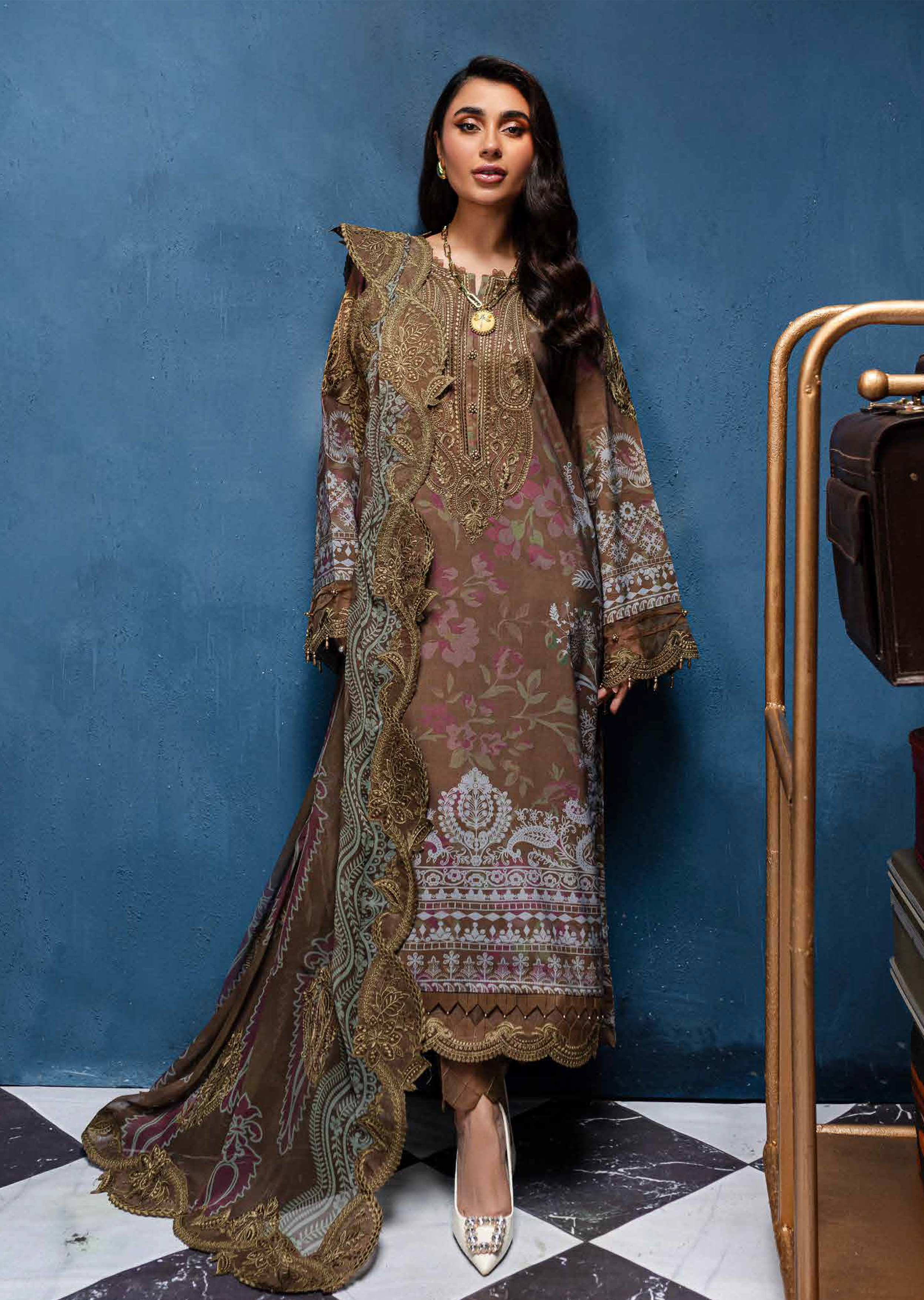 Gardenia By Nureh Embroidered Slub Linen 3 Piece Unstitched Suit NU24GL NSG-163 Gardenia By Nureh Embroidered Slub Linen 3 Piece Unstitched Suit NU24GL NSG-163