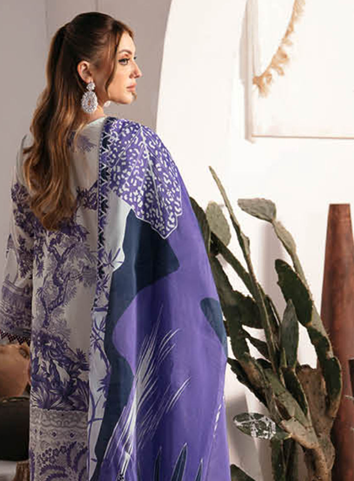 Ghazal By Ramsha Luxury Embroidered Lawn 3 Piece Unstitched Suit RM24LEL G-204 Ghazal By Ramsha Luxury Embroidered Lawn 3 Piece Unstitched Suit RM24LEL G-204