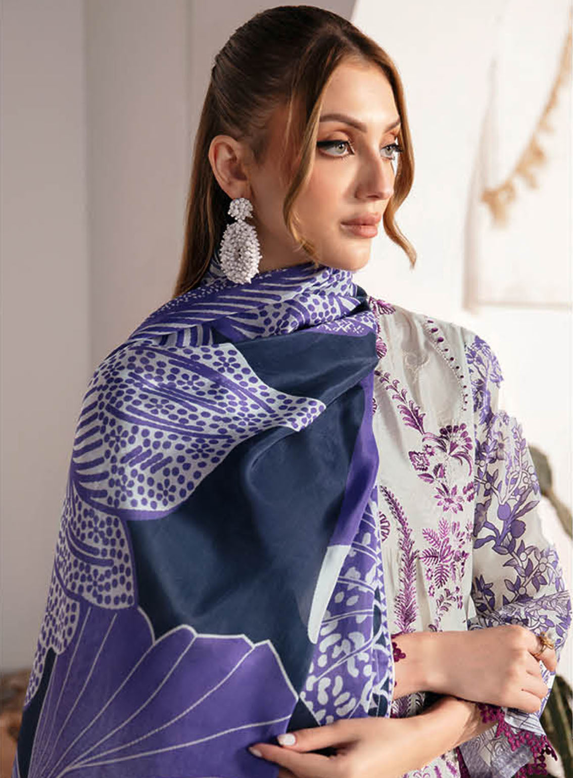 Ghazal By Ramsha Luxury Embroidered Lawn 3 Piece Unstitched Suit RM24LEL G-204 Ghazal By Ramsha Luxury Embroidered Lawn 3 Piece Unstitched Suit RM24LEL G-204