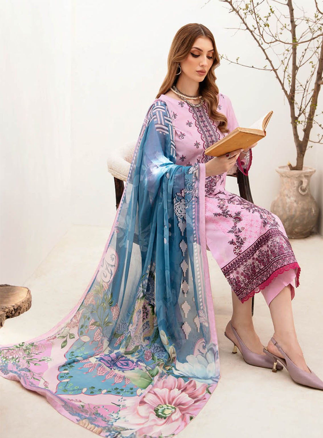 Ghazal By Ramsha Luxury Embroidered Lawn 3 Piece Unstitched Suit RM24LEL G-212 Ghazal By Ramsha Luxury Embroidered Lawn 3 Piece Unstitched Suit RM24LEL G-212