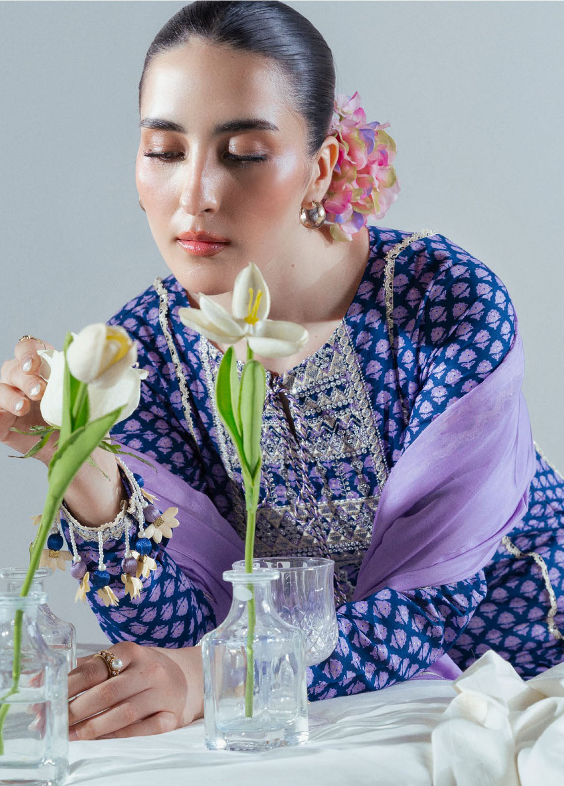 Giardino By Gul Ahmed Luxury Festive Embroidered Lawn 3 Piece Unstitched Suit GA26GLF D-FE-52063 Giardino By Gul Ahmed Luxury Festive Embroidered Lawn 3 Piece Unstitched Suit GA26GLF D-FE-52063