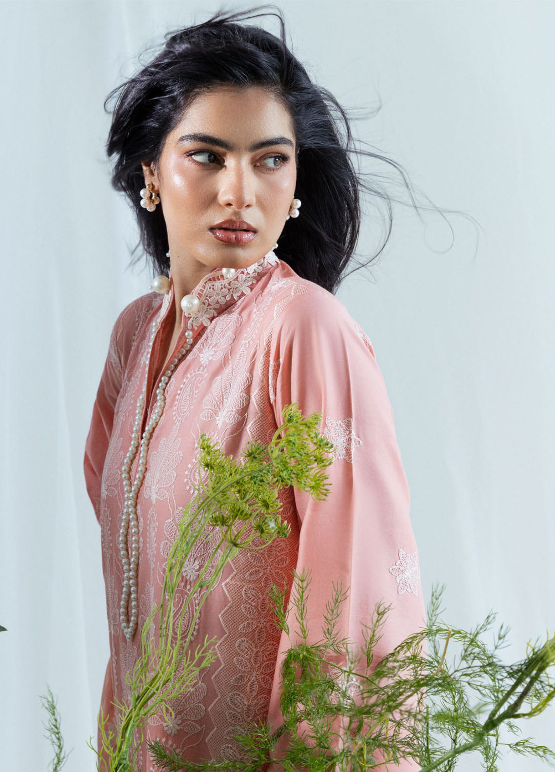 Giardino By Gul Ahmed Luxury Festive Embroidered Lawn 3 Piece Unstitched Suit GA26GLF D-FE-52176 Giardino By Gul Ahmed Luxury Festive Embroidered Lawn 3 Piece Unstitched Suit GA26GLF D-FE-52176