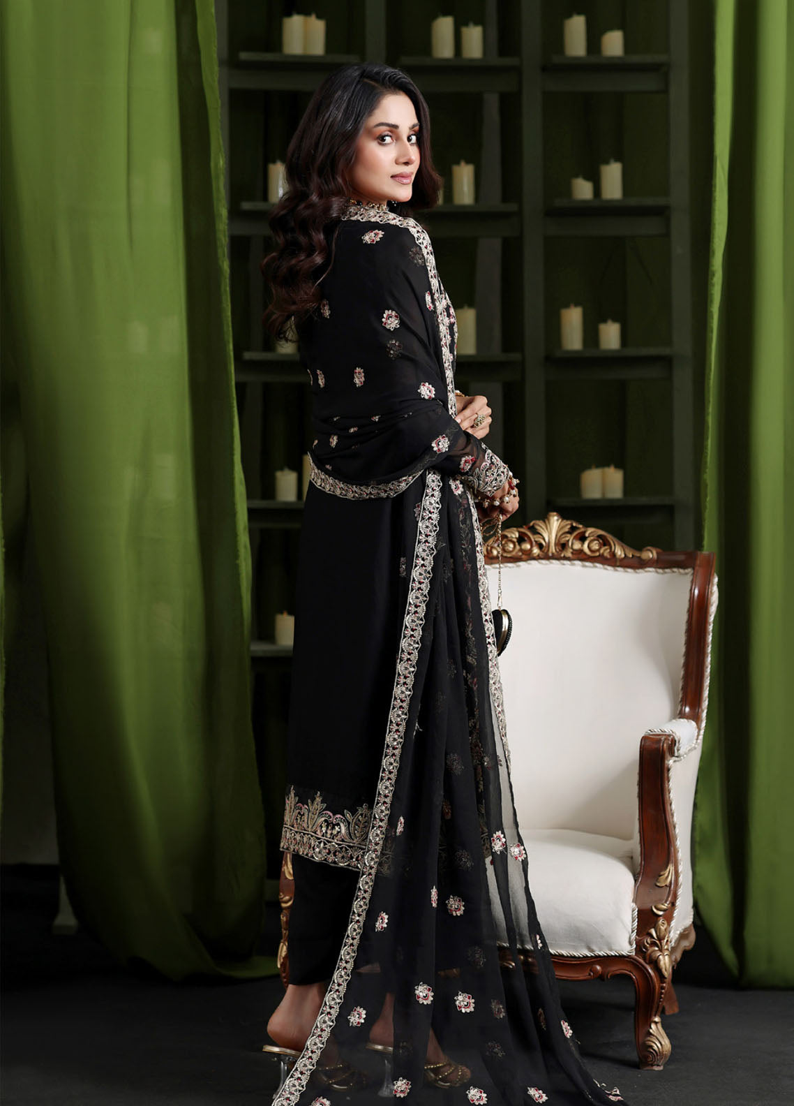 Gulaal By Soghat Creation Luxury Embroidered Chiffon 3 Piece Unstitched Suit SC25GLEC D-05 Gulaal By Soghat Creation Luxury Embroidered Chiffon 3 Piece Unstitched Suit SC25GLEC D-05