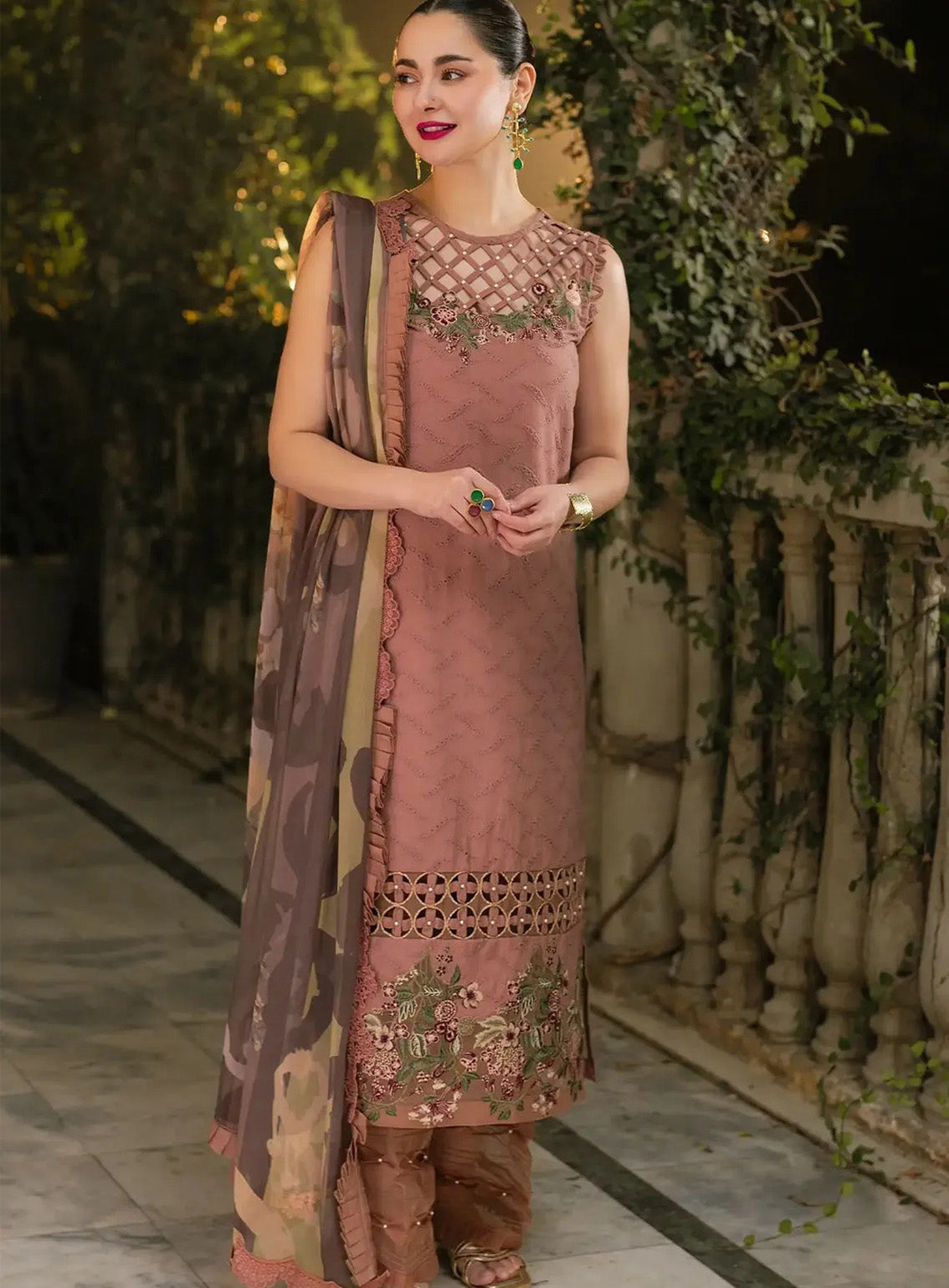 Gulkari By Asifa & Nabeel Embroidered Lawn 3 Piece Unstitched Suit AN25G D-GKL-04 SAFFRON DAY Gulkari By Asifa & Nabeel Embroidered Lawn 3 Piece Unstitched Suit AN25G D-GKL-04 SAFFRON DAY