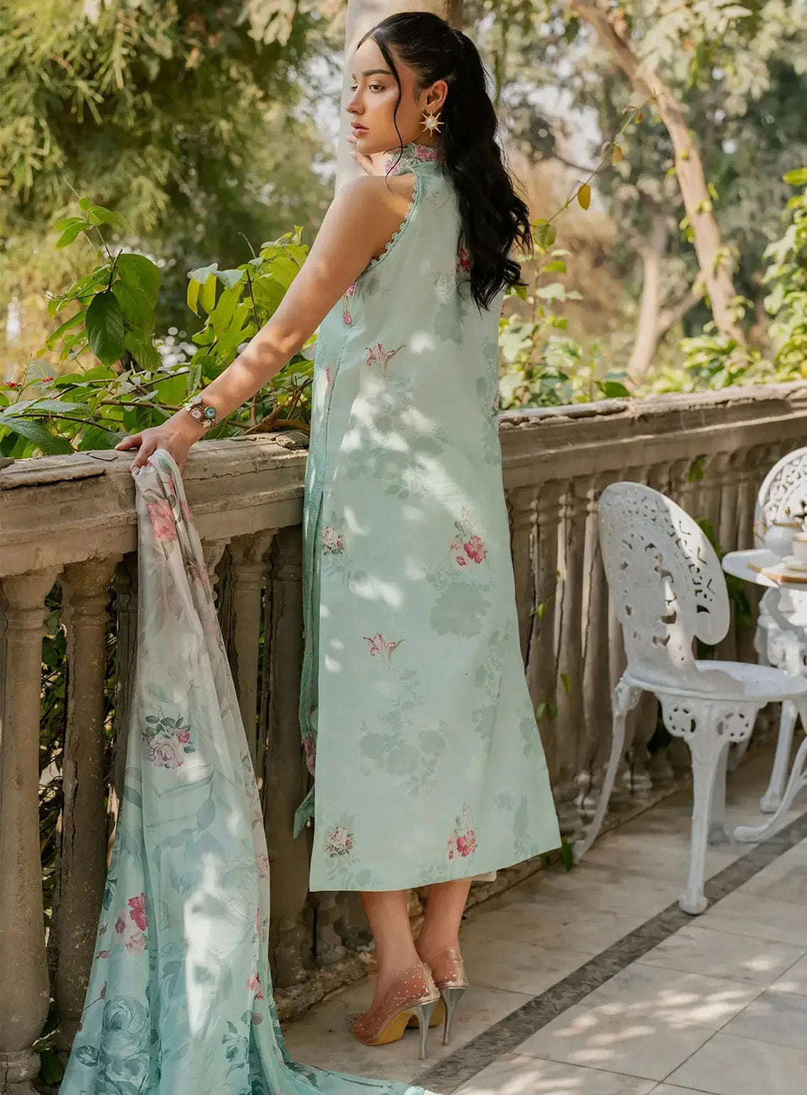 Gulkari By Asifa & Nabeel Embroidered Lawn 3 Piece Unstitched Suit AN25G D-GKL-07 PASTEL GROVE Gulkari By Asifa & Nabeel Embroidered Lawn 3 Piece Unstitched Suit AN25G D-GKL-07 PASTEL GROVE