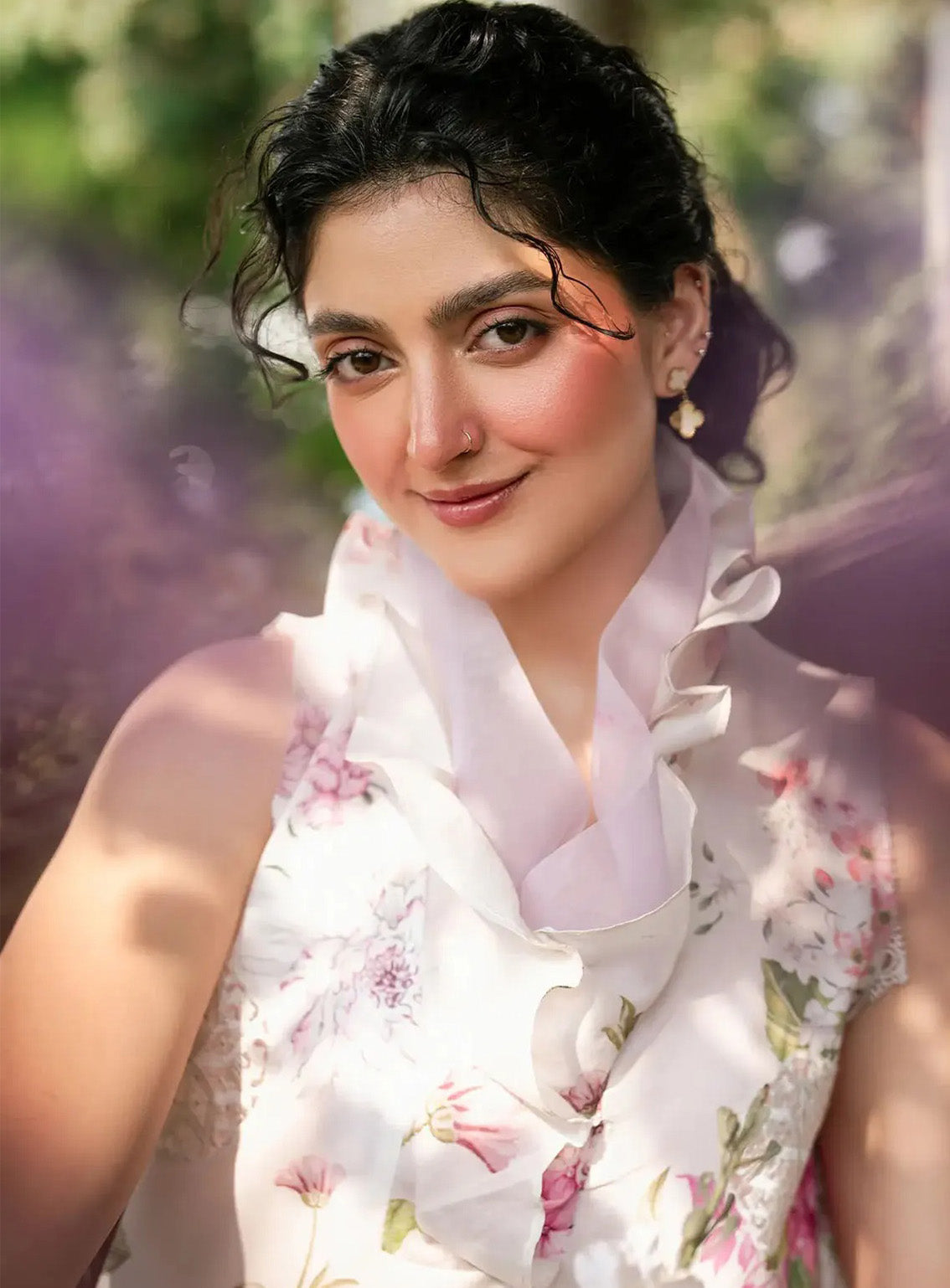 Gulkari By Asifa & Nabeel Embroidered Lawn 3 Piece Unstitched Suit AN25G D-GKL-14 MORNING DEW Gulkari By Asifa & Nabeel Embroidered Lawn 3 Piece Unstitched Suit AN25G D-GKL-14 MORNING DEW