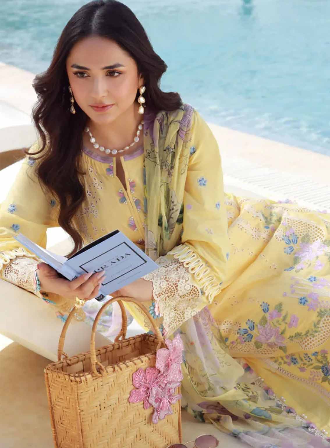Gulmina Embroidered Lawn 3 Piece Unstitched Suit GM25US D-DAFFODILS Gulmina Embroidered Lawn 3 Piece Unstitched Suit GM25US D-DAFFODILS