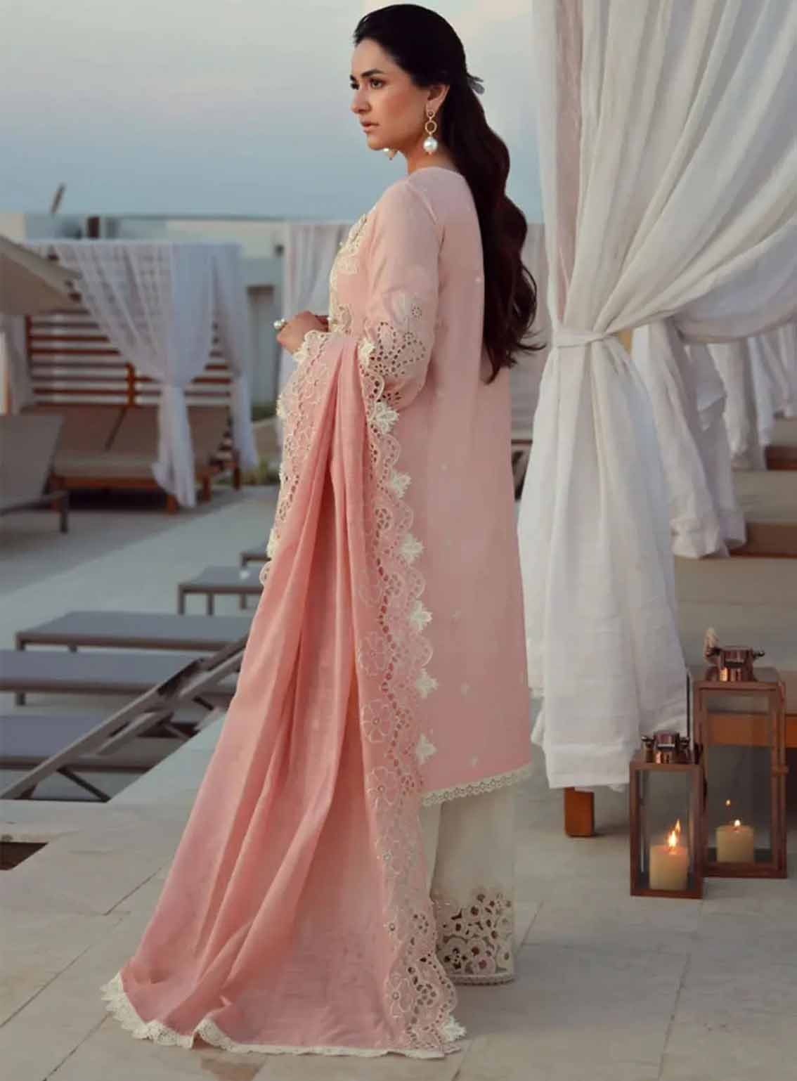 Gulmina Embroidered Lawn 3 Piece Unstitched Suit GM25US D-PINK LILLY Gulmina Embroidered Lawn 3 Piece Unstitched Suit GM25US D-PINK LILLY