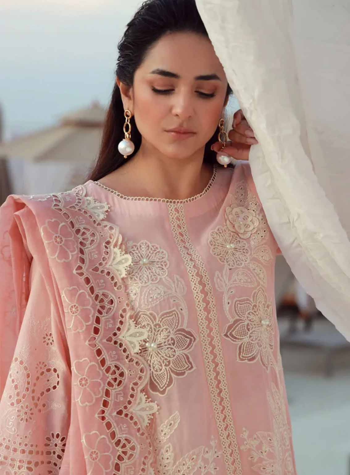 Gulmina Embroidered Lawn 3 Piece Unstitched Suit GM25US D-PINK LILLY Gulmina Embroidered Lawn 3 Piece Unstitched Suit GM25US D-PINK LILLY