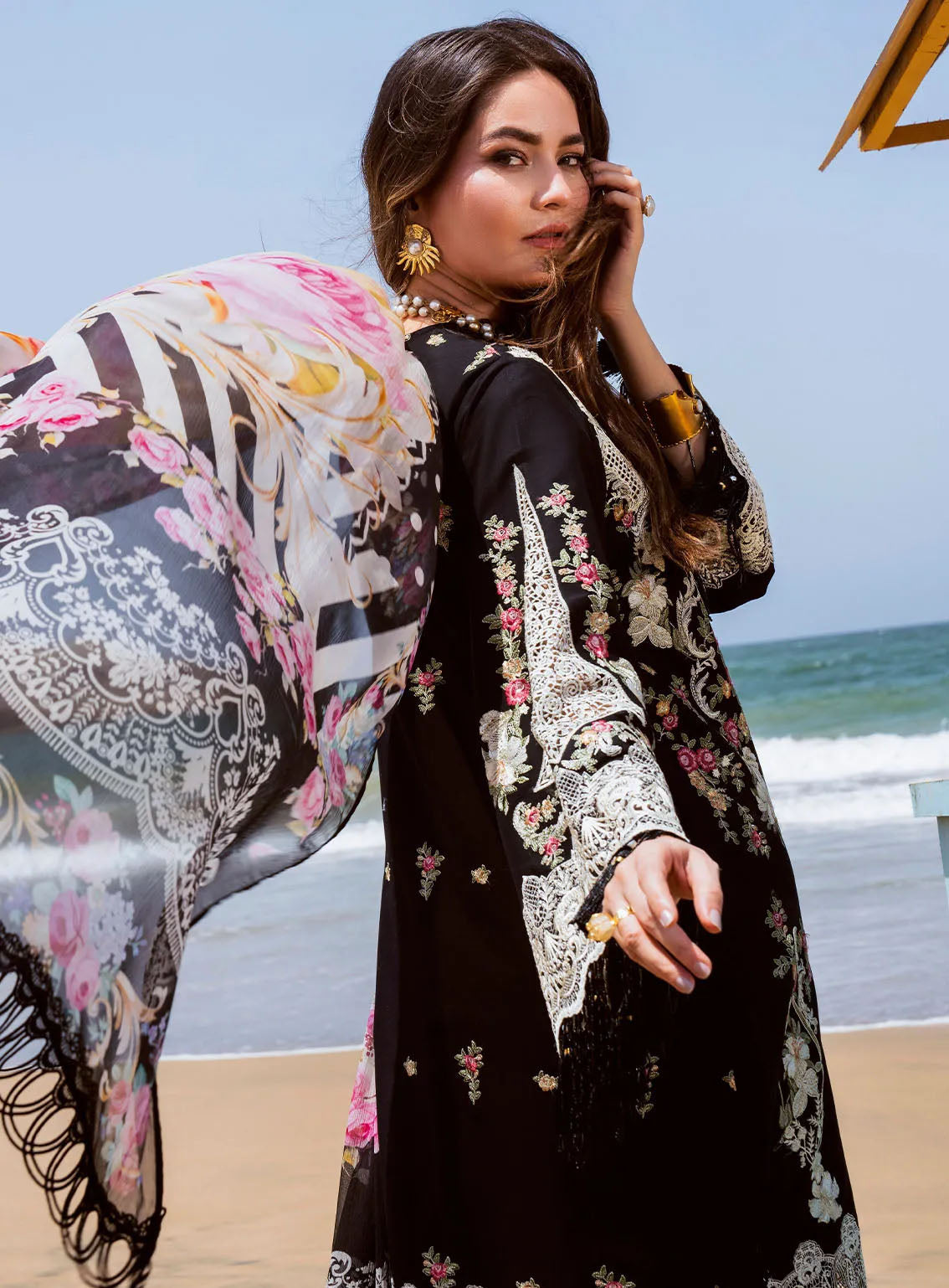 Hai Kuch By Elaf Festive Embroidered Lawn 3 Piece Unstitched Suit EF24HK EHK-09 NAFEES Hai Kuch By Elaf Festive Embroidered Lawn 3 Piece Unstitched Suit EF24HK EHK-09 NAFEES