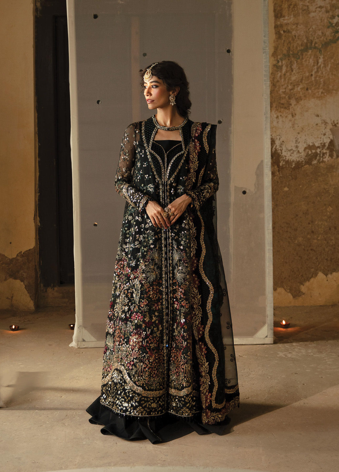 Hayat By Afrozeh Embroidered Organza 3 Piece Unstitched Suit AF24LA AFH-08 MEERA Hayat By Afrozeh Embroidered Organza 3 Piece Unstitched Suit AF24LA AFH-08 MEERA