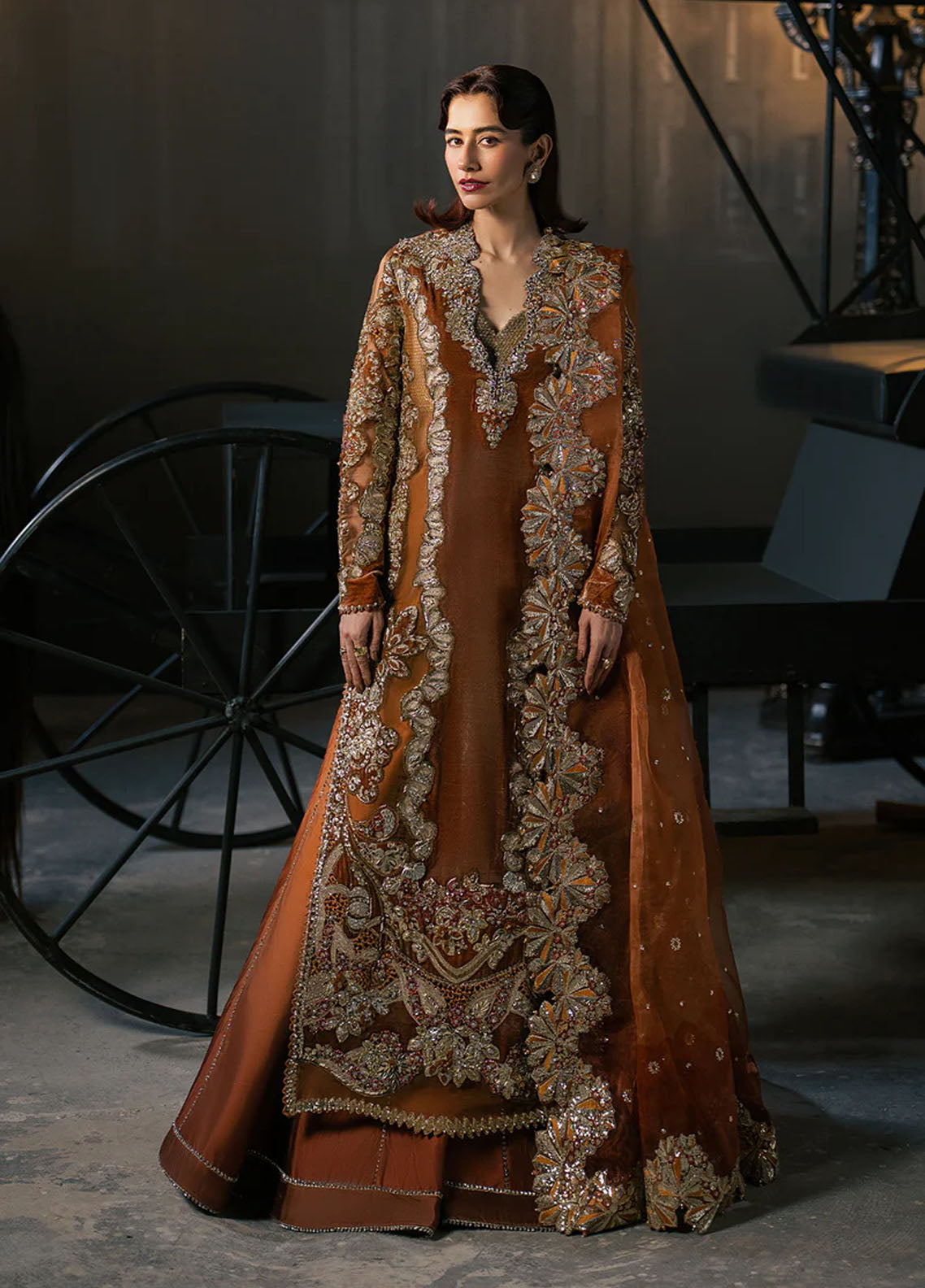 Hayat By Afrozeh Wedding Formals Embroidered Velvet 3 Piece Unstitched Suit AF25HWF D-04 ZAVAA Hayat By Afrozeh Wedding Formals Embroidered Velvet 3 Piece Unstitched Suit AF25HWF D-04 ZAVAA