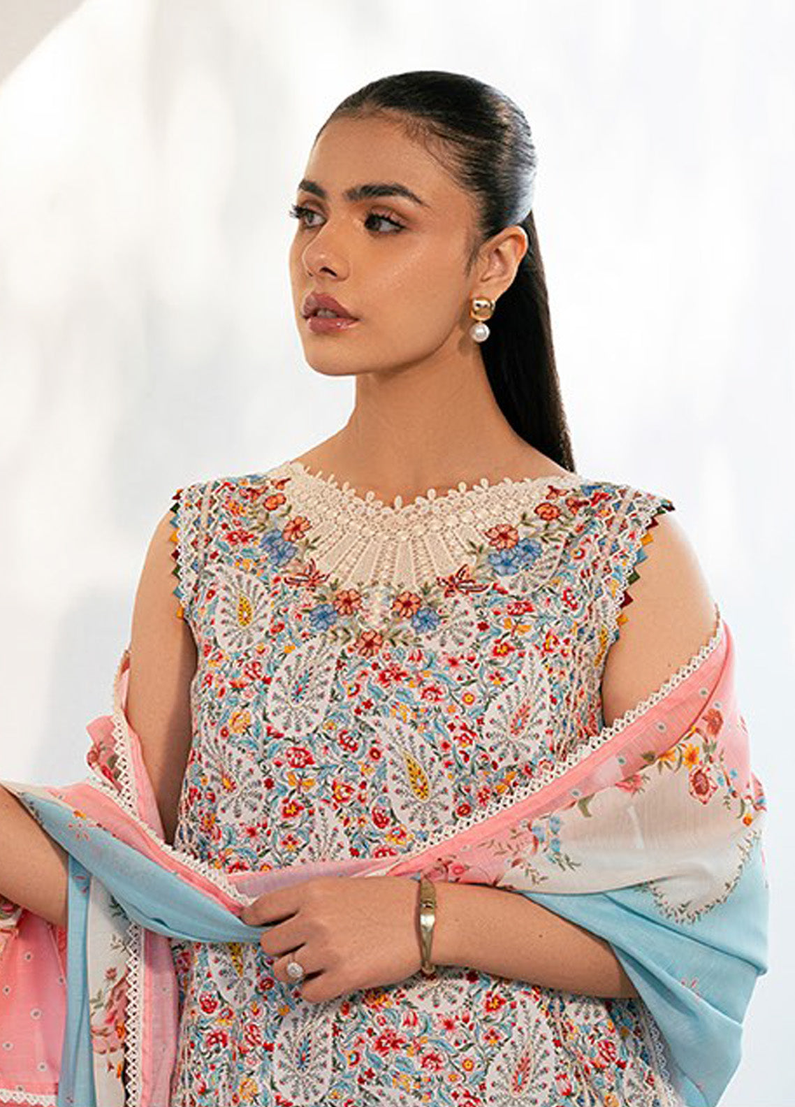 Hazel By Bin Ilyas Embroidered Lawn 3 Piece Unstitched Suit BI25HPE BHS-72A Hazel By Bin Ilyas Embroidered Lawn 3 Piece Unstitched Suit BI25HPE BHS-72A