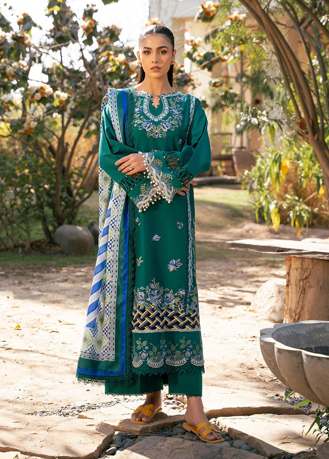 Hazel By Bin Ilyas Embroidered Lawn 3 Piece Unstitched Suit BI25HPE BHS-77A Hazel By Bin Ilyas Embroidered Lawn 3 Piece Unstitched Suit BI25HPE BHS-77A