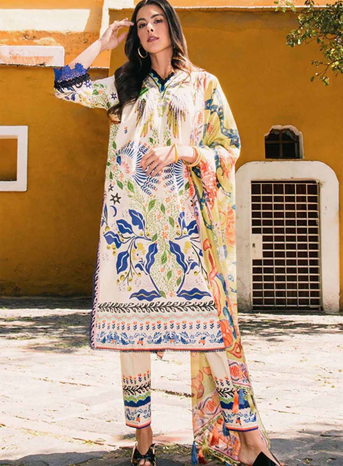 Hemline La Dolce By Mushq Printed Lawn 3 Piece Unstitched Suit MQ25HLDV2 D-2B MAGNOLIAS Hemline La Dolce By Mushq Printed Lawn 3 Piece Unstitched Suit MQ25HLDV2 D-2B MAGNOLIAS