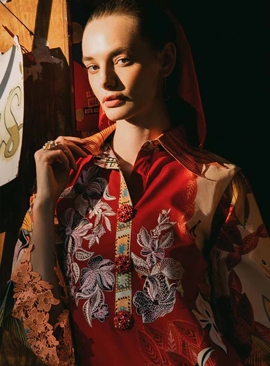 Hemline La Dolce By Mushq Printed Lawn 3 Piece Unstitched Suit MQ25HLDV2 D-4B RIDE VINEYARD Hemline La Dolce By Mushq Printed Lawn 3 Piece Unstitched Suit MQ25HLDV2 D-4B RIDE VINEYARD