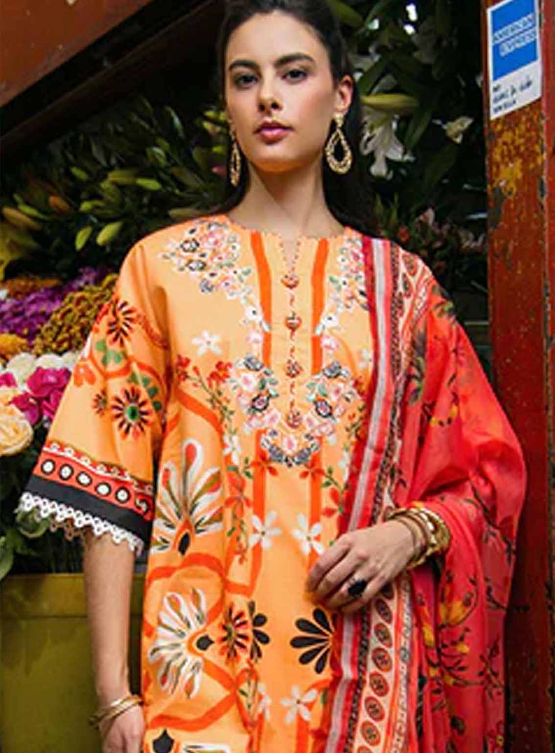 Hemline La Dolce By Mushq Printed Lawn 3 Piece Unstitched Suit MQ25HLDV2 D-9B DOVES OF GARDEN Hemline La Dolce By Mushq Printed Lawn 3 Piece Unstitched Suit MQ25HLDV2 D-9B DOVES OF GARDEN