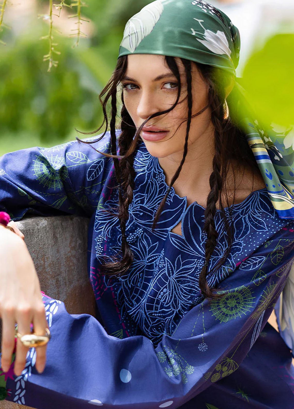 Hemline Mirasol By Mushq Printed Cambric 3 Piece Unstitched Suit MQ25HLMPC D-2A AMOR GRITO Hemline Mirasol By Mushq Printed Cambric 3 Piece Unstitched Suit MQ25HLMPC D-2A AMOR GRITO