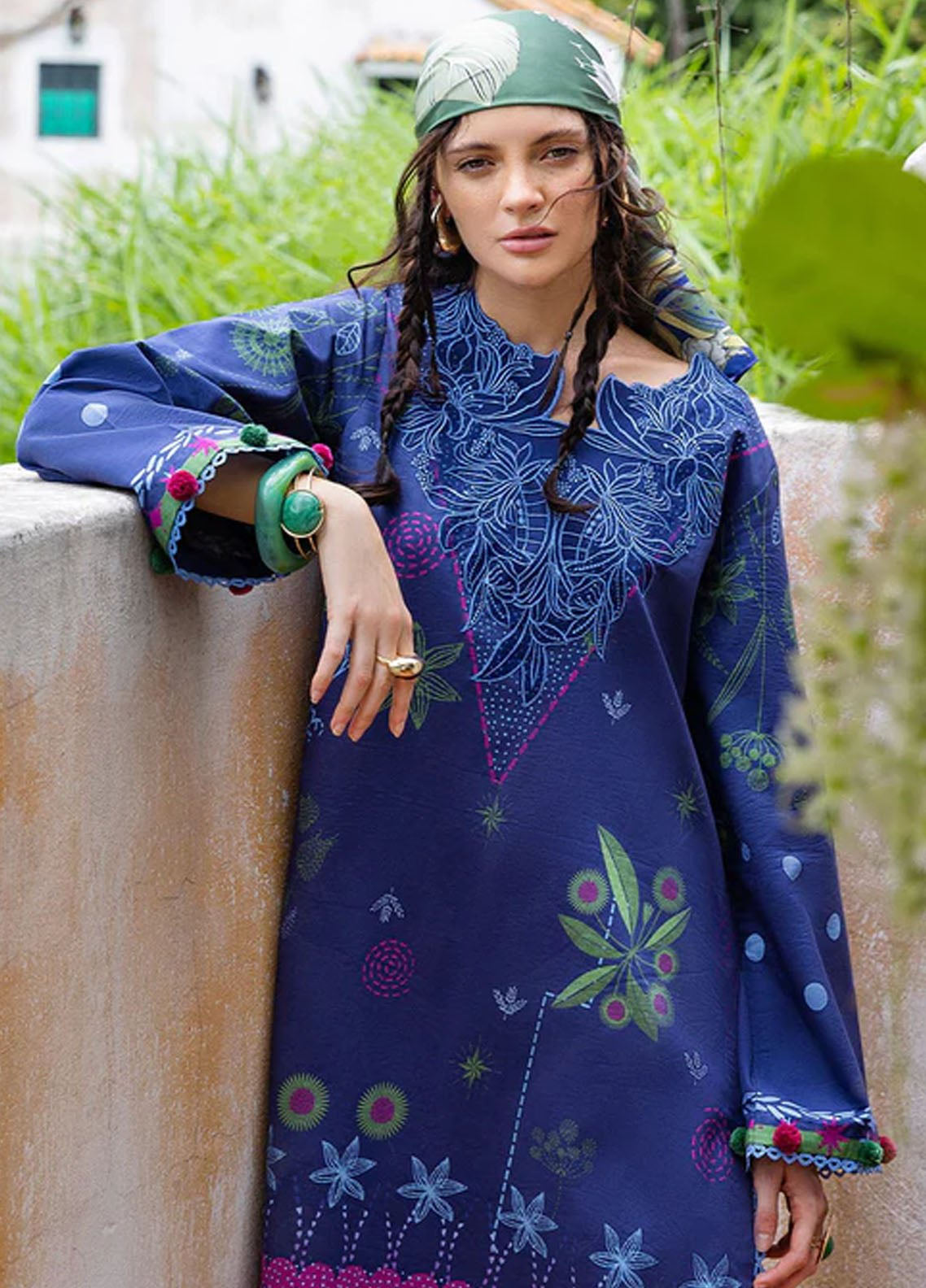 Hemline Mirasol By Mushq Printed Cambric 3 Piece Unstitched Suit MQ25HLMPC D-2A AMOR GRITO Hemline Mirasol By Mushq Printed Cambric 3 Piece Unstitched Suit MQ25HLMPC D-2A AMOR GRITO