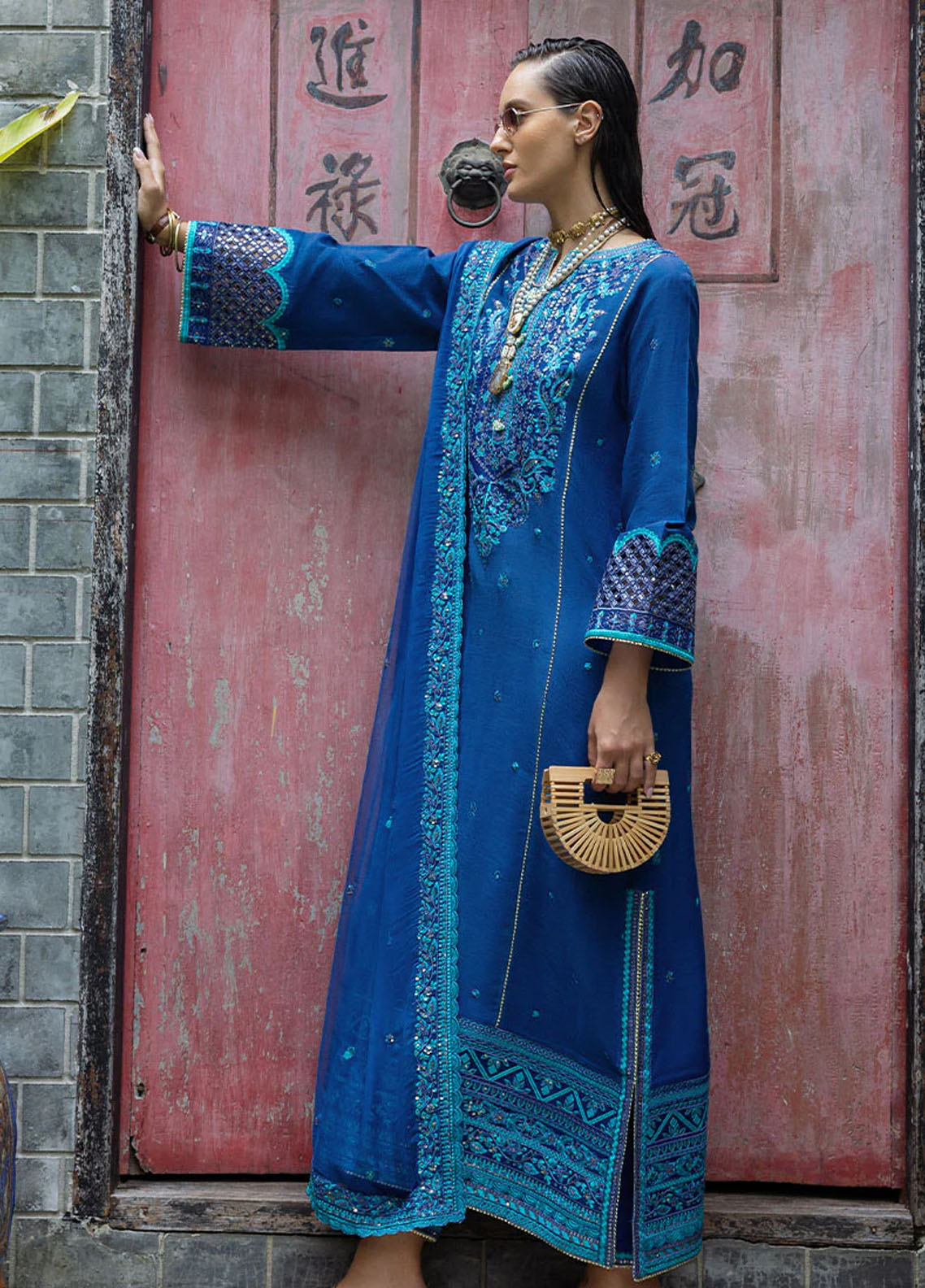 Hemline Nuvera By Mushq Embroidered Raw Silk 3 Piece Unstitched Suit MQ25HLNRS D-07 MARISETTE Hemline Nuvera By Mushq Embroidered Raw Silk 3 Piece Unstitched Suit MQ25HLNRS D-07 MARISETTE