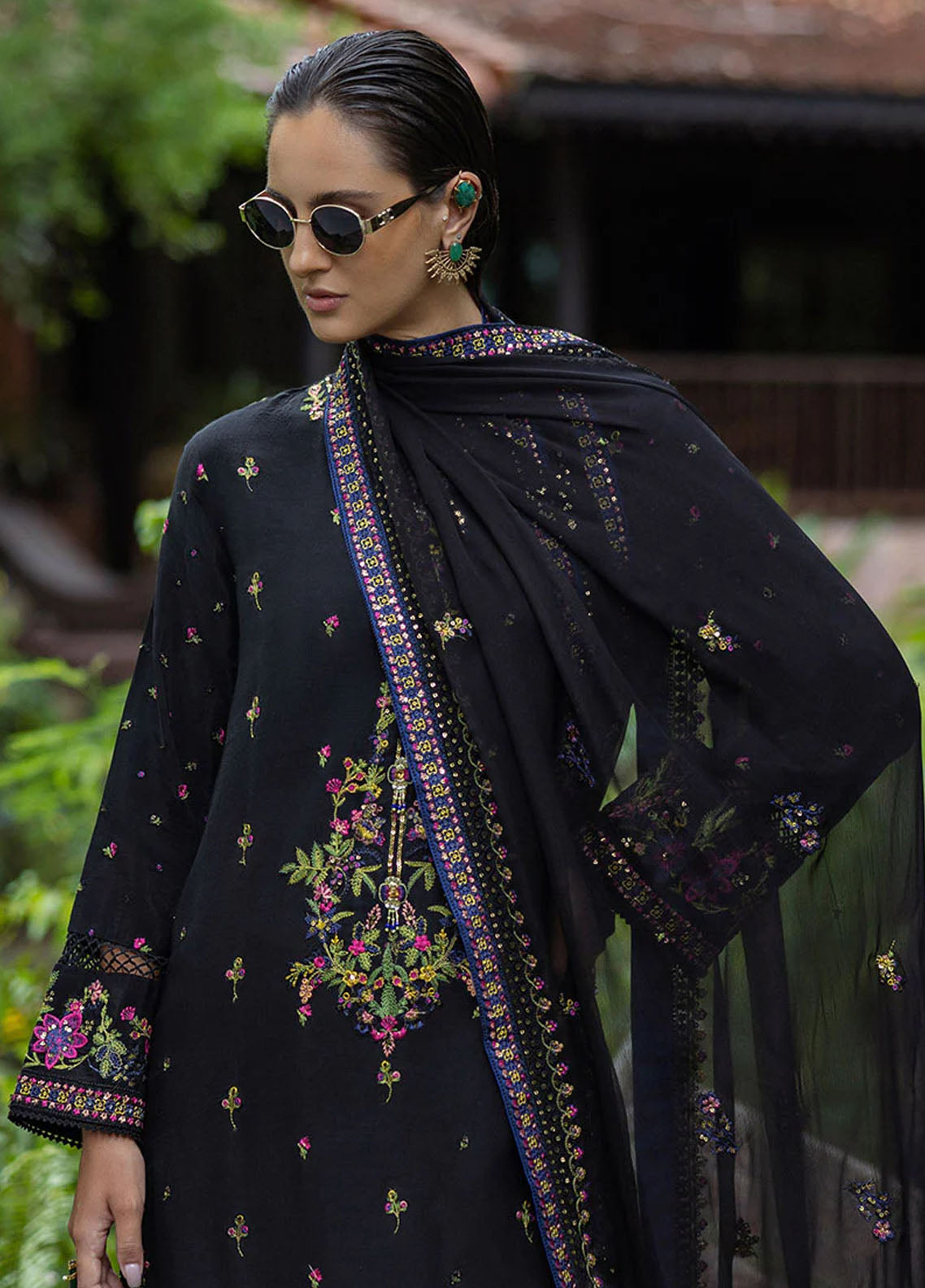 Hemline Nuvera By Mushq Embroidered Raw Silk 3 Piece Unstitched Suit MQ25HLNRS D-08 ONYXA Hemline Nuvera By Mushq Embroidered Raw Silk 3 Piece Unstitched Suit MQ25HLNRS D-08 ONYXA