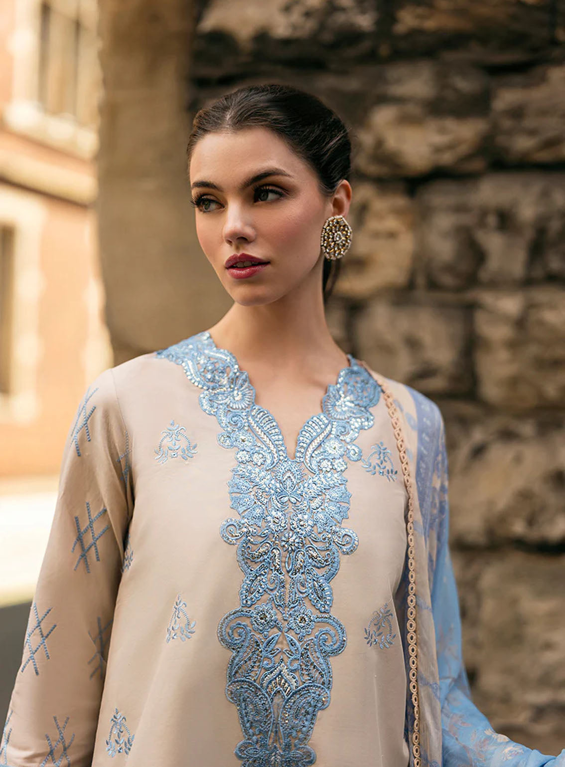 Hemline Odyssey By Mushq Embroidered Lawn 3 Piece Unstitched Suit MQ24H MYSTICAL MUSE Hemline Odyssey By Mushq Embroidered Lawn 3 Piece Unstitched Suit MQ24H MYSTICAL MUSE