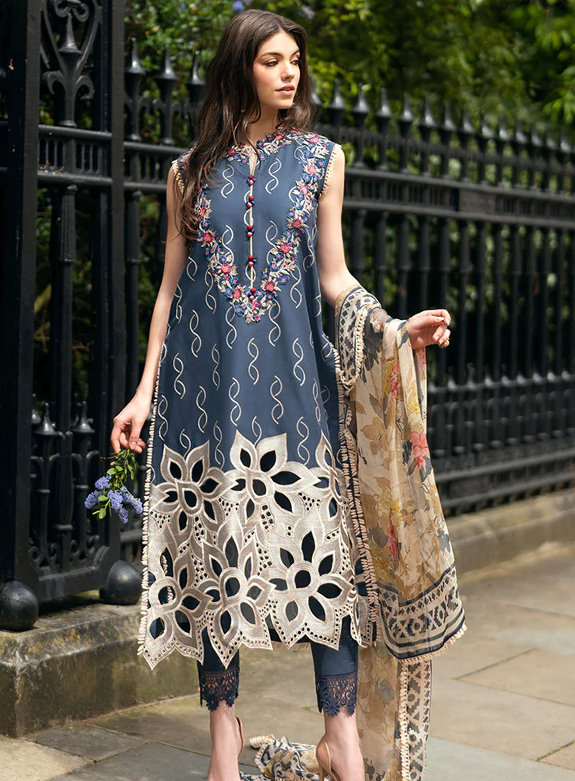 Hemline Odyssey By Mushq Embroidered Lawn 3 Piece Unstitched Suit MQ24H PETALE SYMPHONY Hemline Odyssey By Mushq Embroidered Lawn 3 Piece Unstitched Suit MQ24H PETALE SYMPHONY