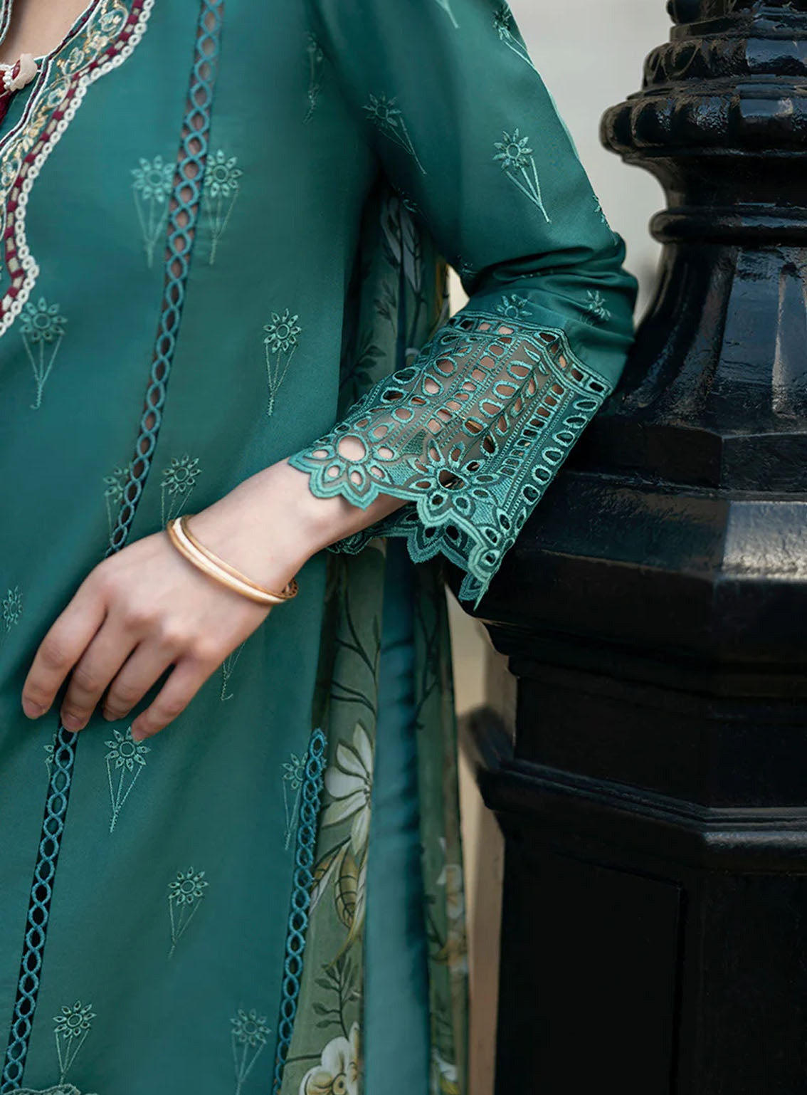 Hemline Odyssey By Mushq Embroidered Lawn 3 Piece Unstitched Suit MQ24H WHISPERING WAVES Hemline Odyssey By Mushq Embroidered Lawn 3 Piece Unstitched Suit MQ24H WHISPERING WAVES