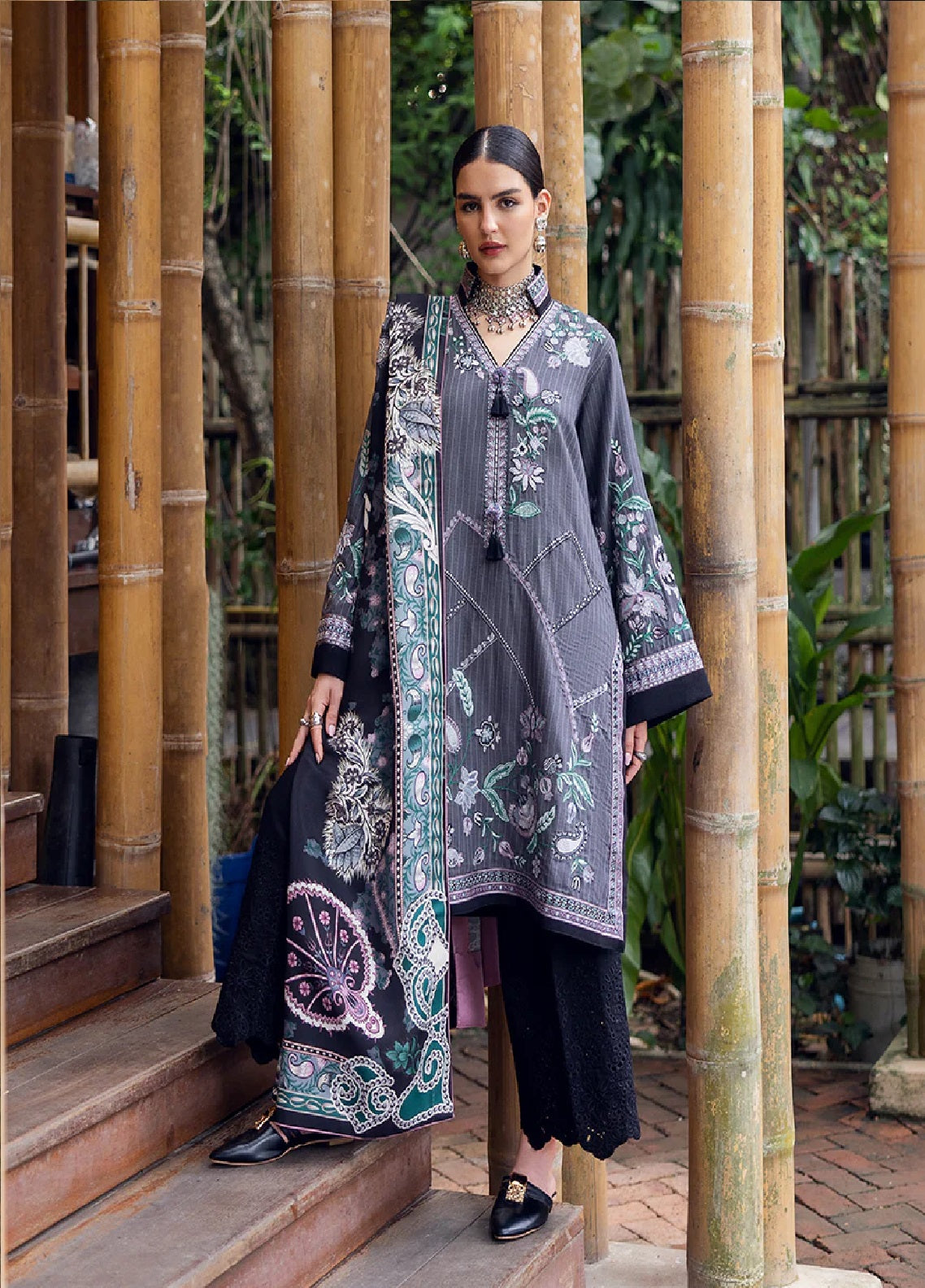 Hemline Symphony By Mushq Embroidered Karandi 3 Piece Unstitched Suit MQ25HLSK D-05 SILVER MIST Hemline Symphony By Mushq Embroidered Karandi 3 Piece Unstitched Suit MQ25HLSK D-05 SILVER MIST