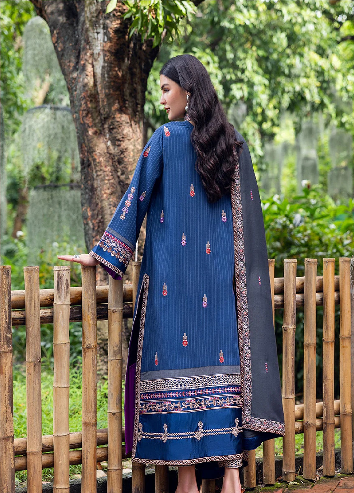 Hemline Symphony By Mushq Embroidered Karandi 3 Piece Unstitched Suit MQ25HLSK D-10 GRANITE SONG Hemline Symphony By Mushq Embroidered Karandi 3 Piece Unstitched Suit MQ25HLSK D-10 GRANITE SONG