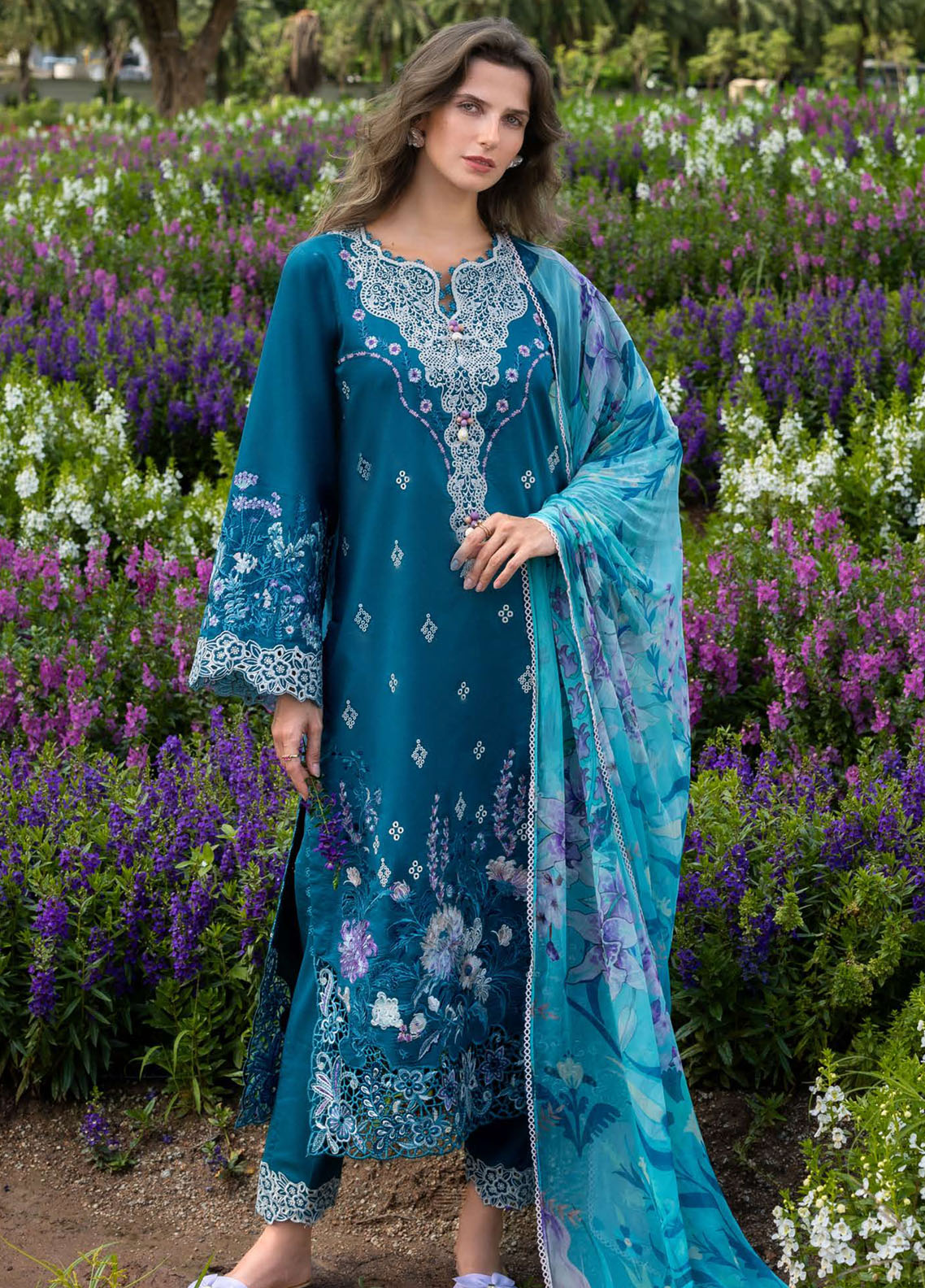 Hemline The Secret Garden By Mushq Embroidered Lawn 3 Piece Unstitched Suit MQ26HLTSG D-15B EMERALD FERN Hemline The Secret Garden By Mushq Embroidered Lawn 3 Piece Unstitched Suit MQ26HLTSG D-15B EMERALD FERN
